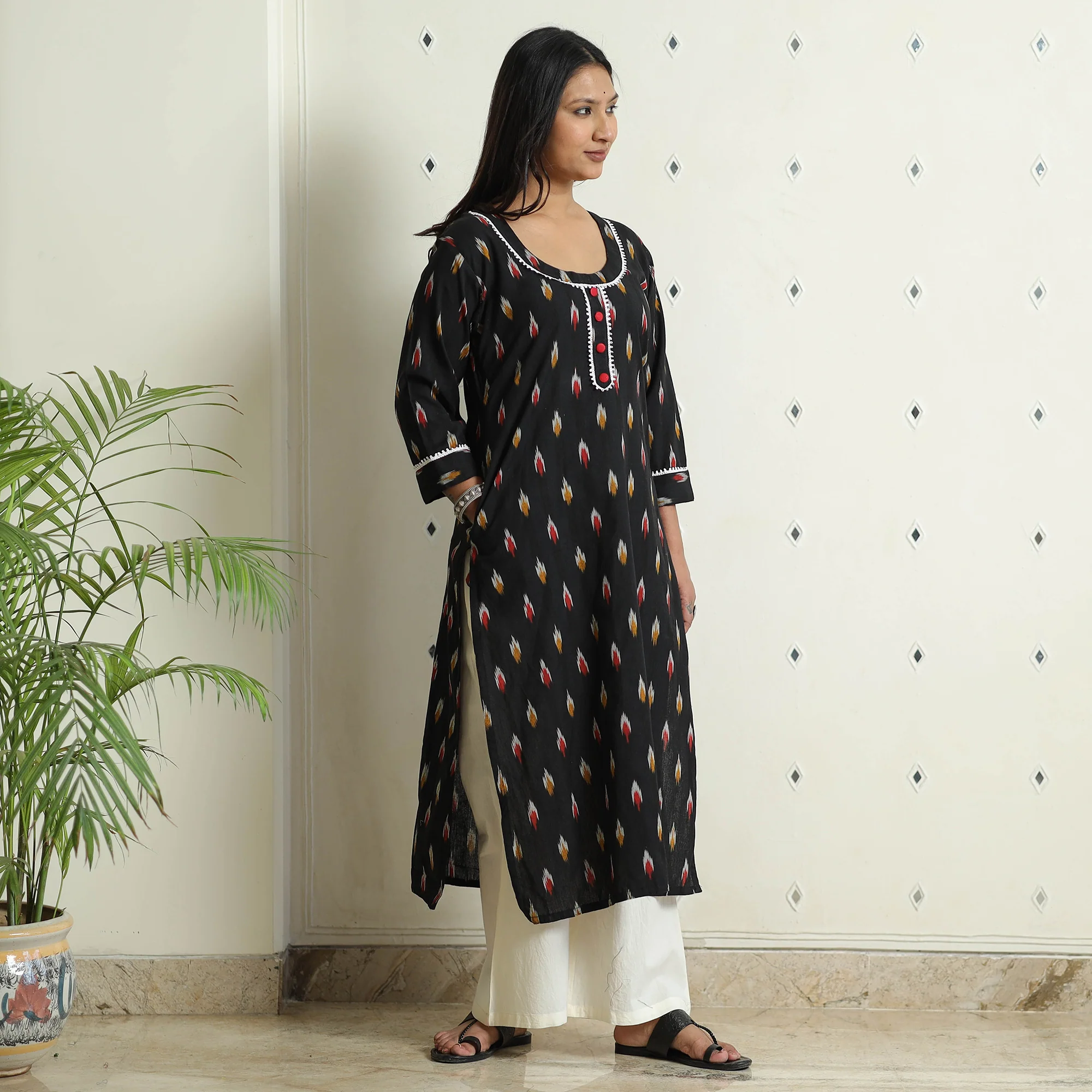 Black - Ikat Weave Cotton Long Kurta - Image 5