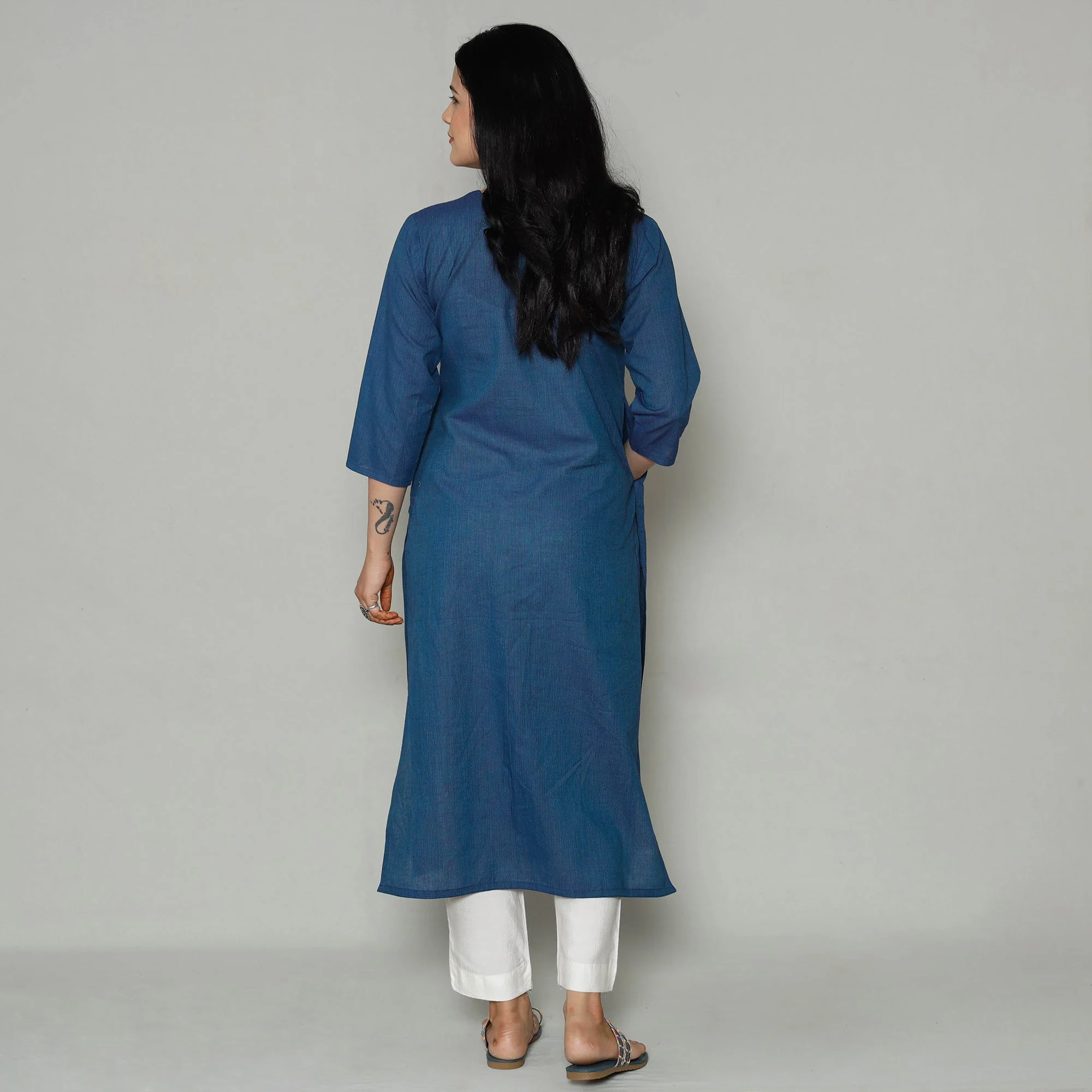 Blue Plain Cotton Pintuck Long Kurta - Image 6