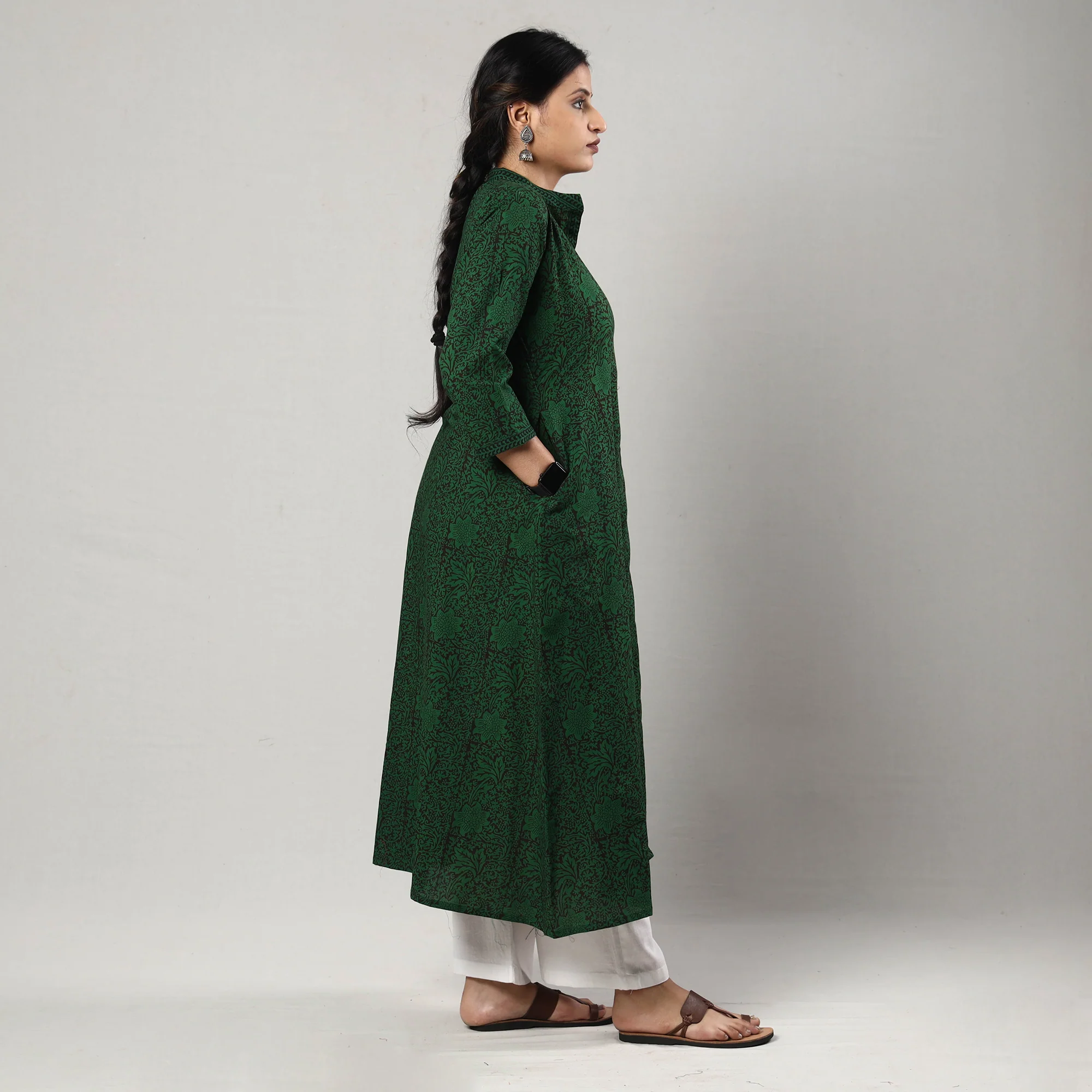 Green & Black Bagh Block Printed Cotton A-Line Long Kurta - Image 5