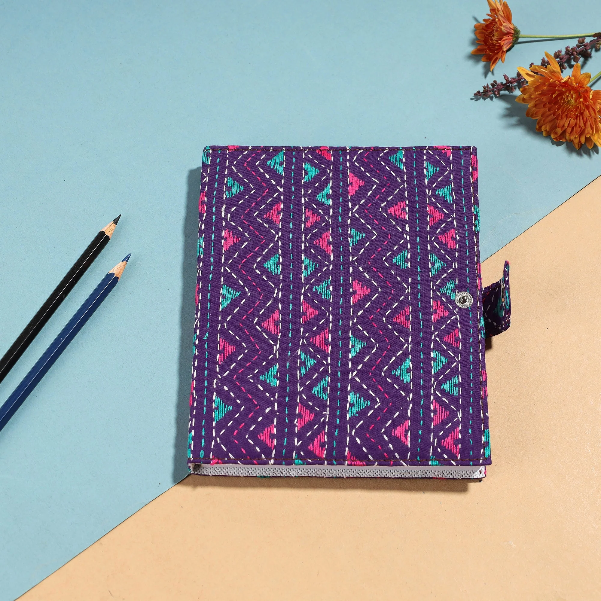 Bengal Kantha Work Handcrafted Notepad (7 x 6 in) - Image 3