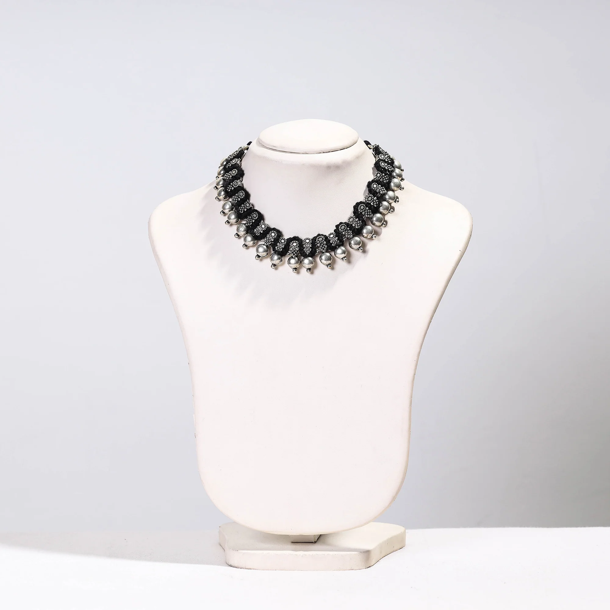Patwa Thread & Bead Work Necklace