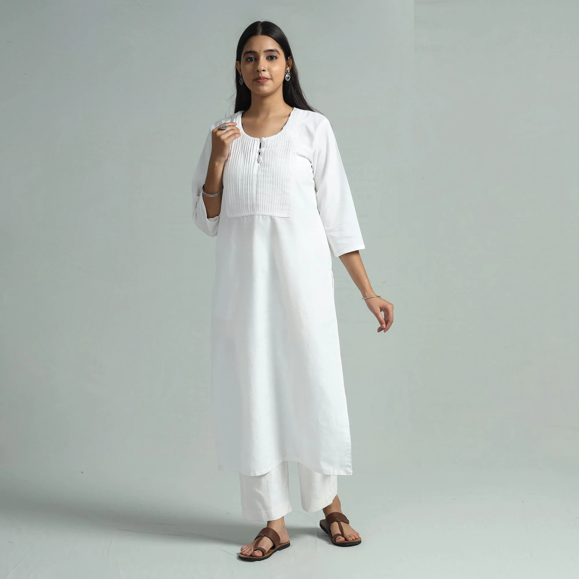 White - Jhiri Handloom Cotton Pintuck Long Kurta - Image 3