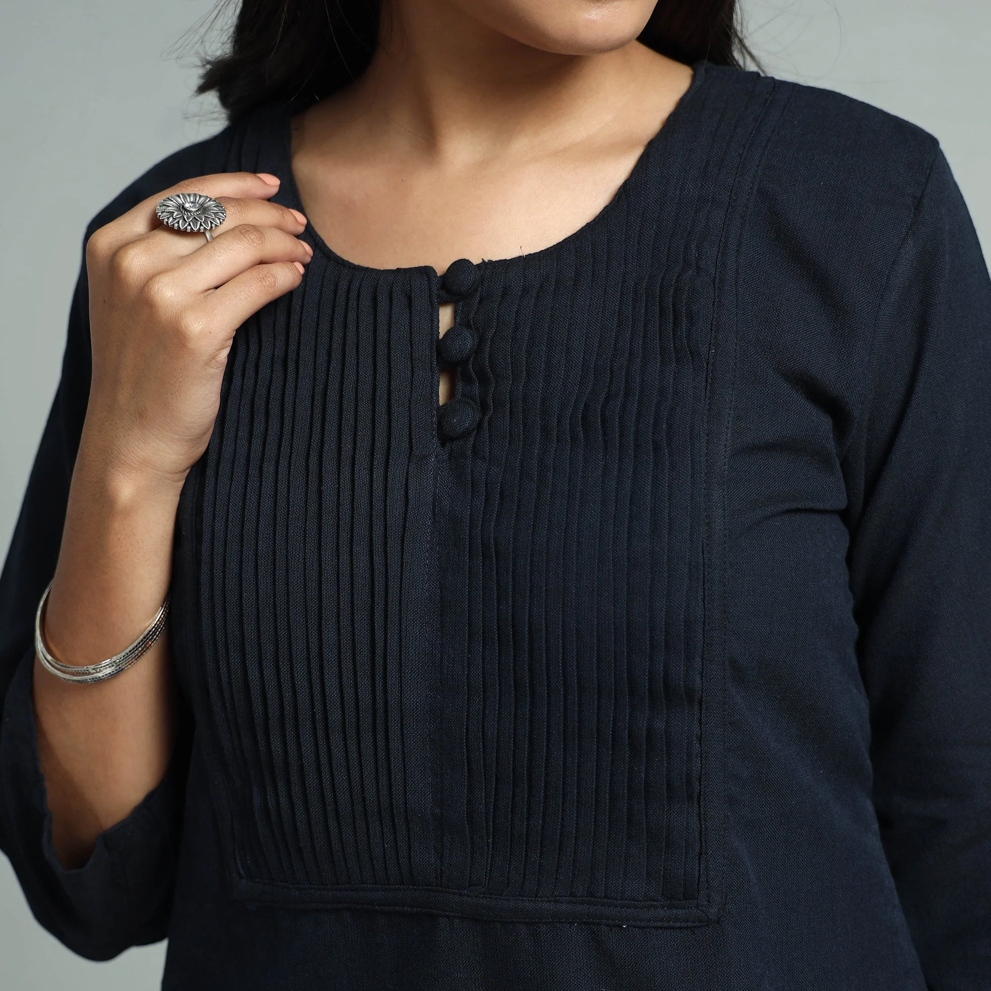Dark Navy Blue Jhiri Handloom Cotton Pintuck Long Kurta - Image 4