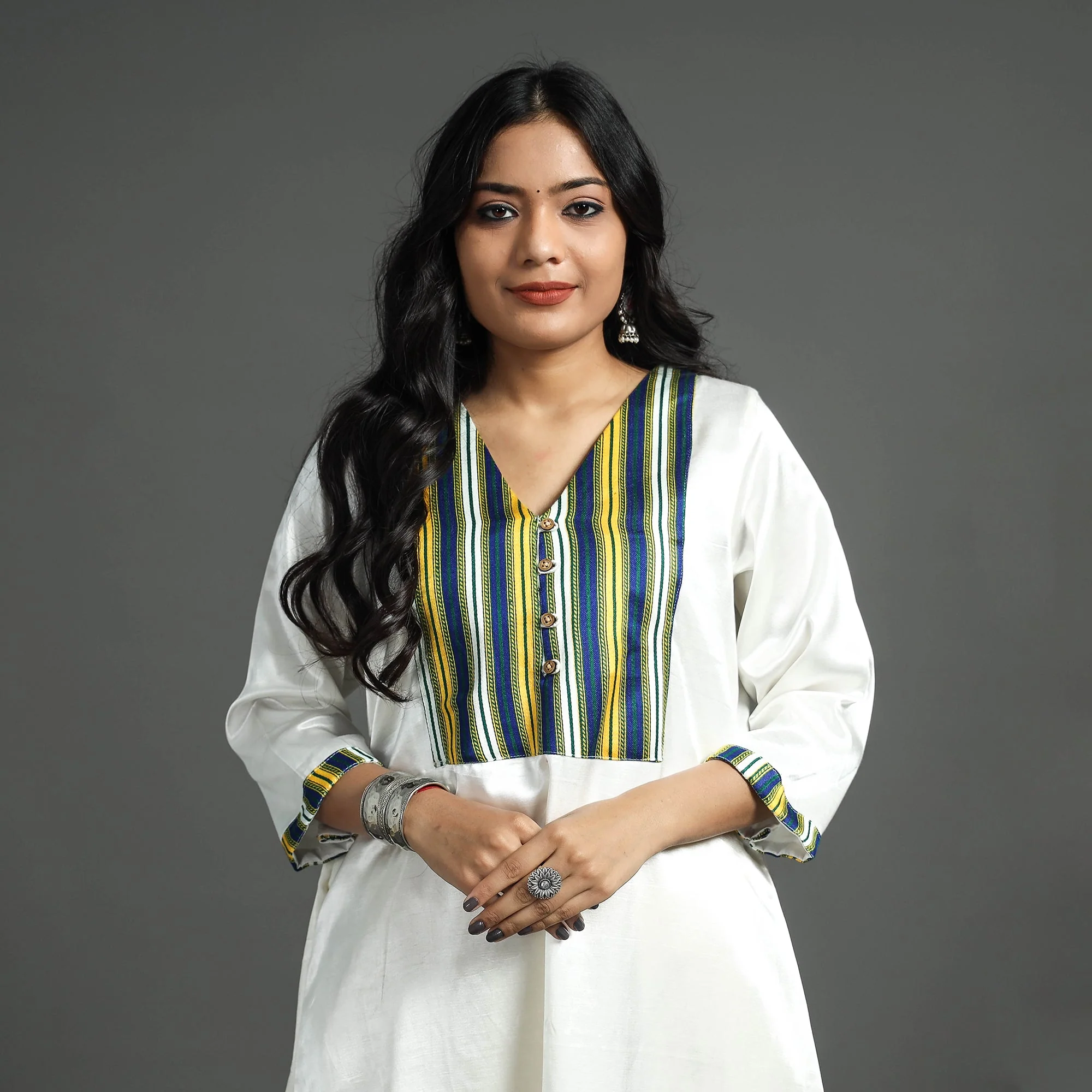 White - Plain Mashru Silk with Patchwork Floral Kurta - Image 3