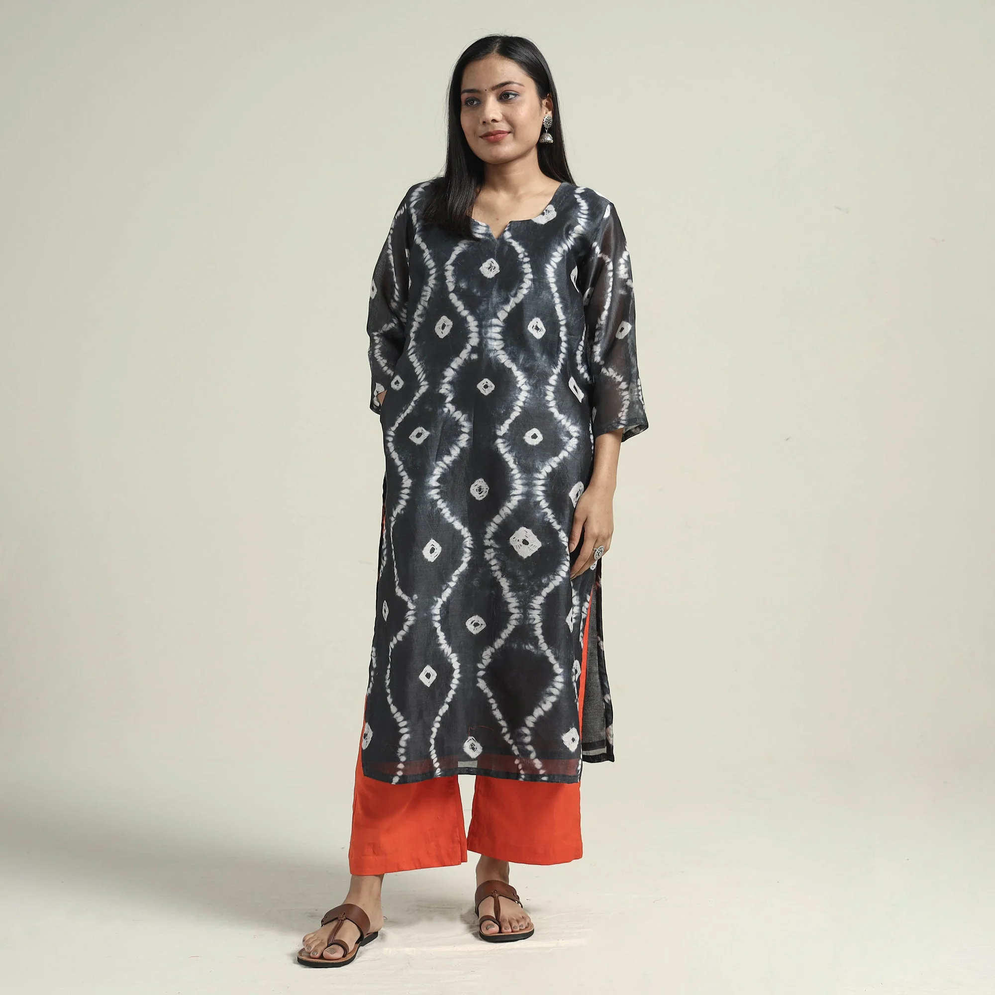 Black - Shibori Tye-Dye Chanderi Silk Kurta with Palazzo & Dupatta Set - Image 4