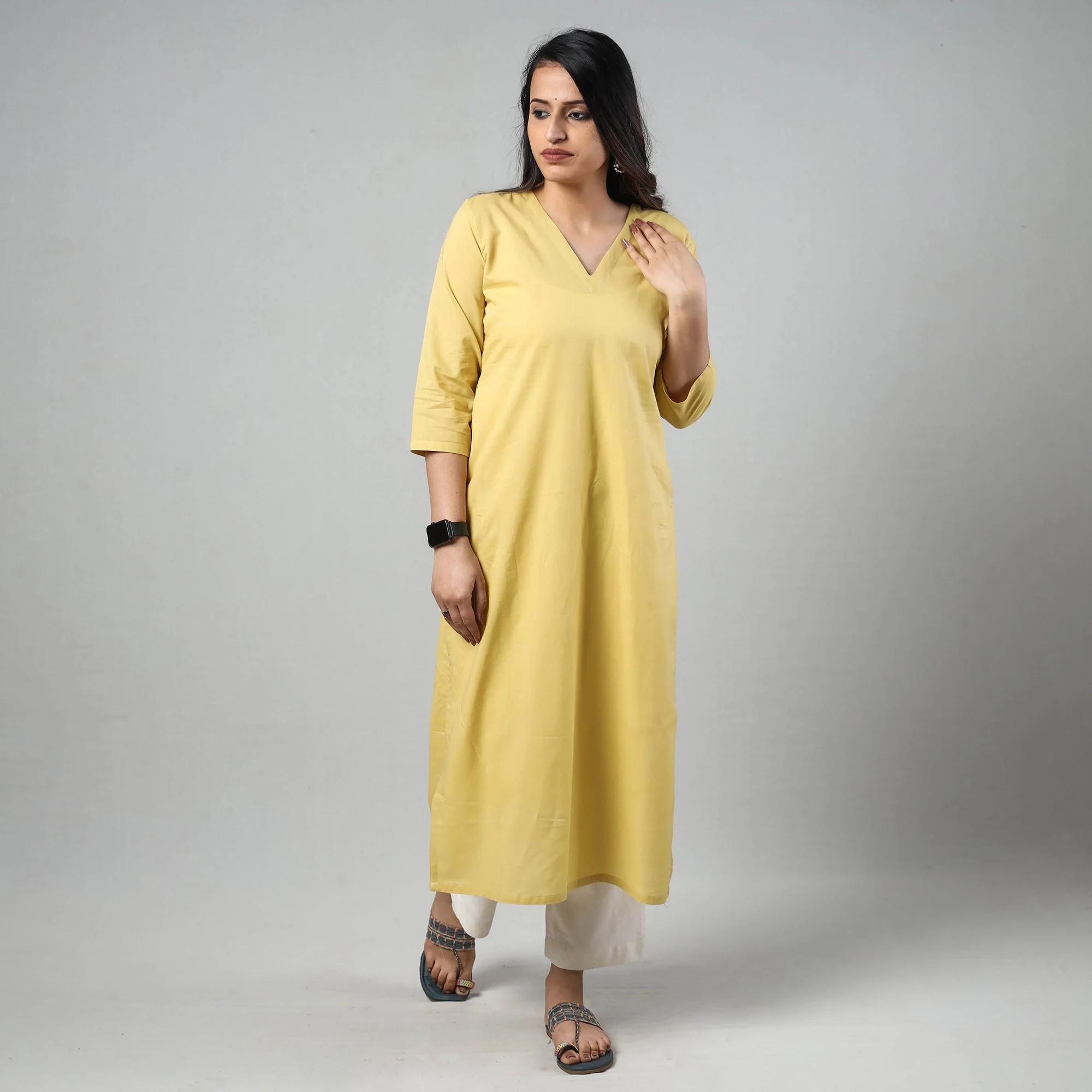 Light Yellow Plain Cotton Long Kurta - Image 2