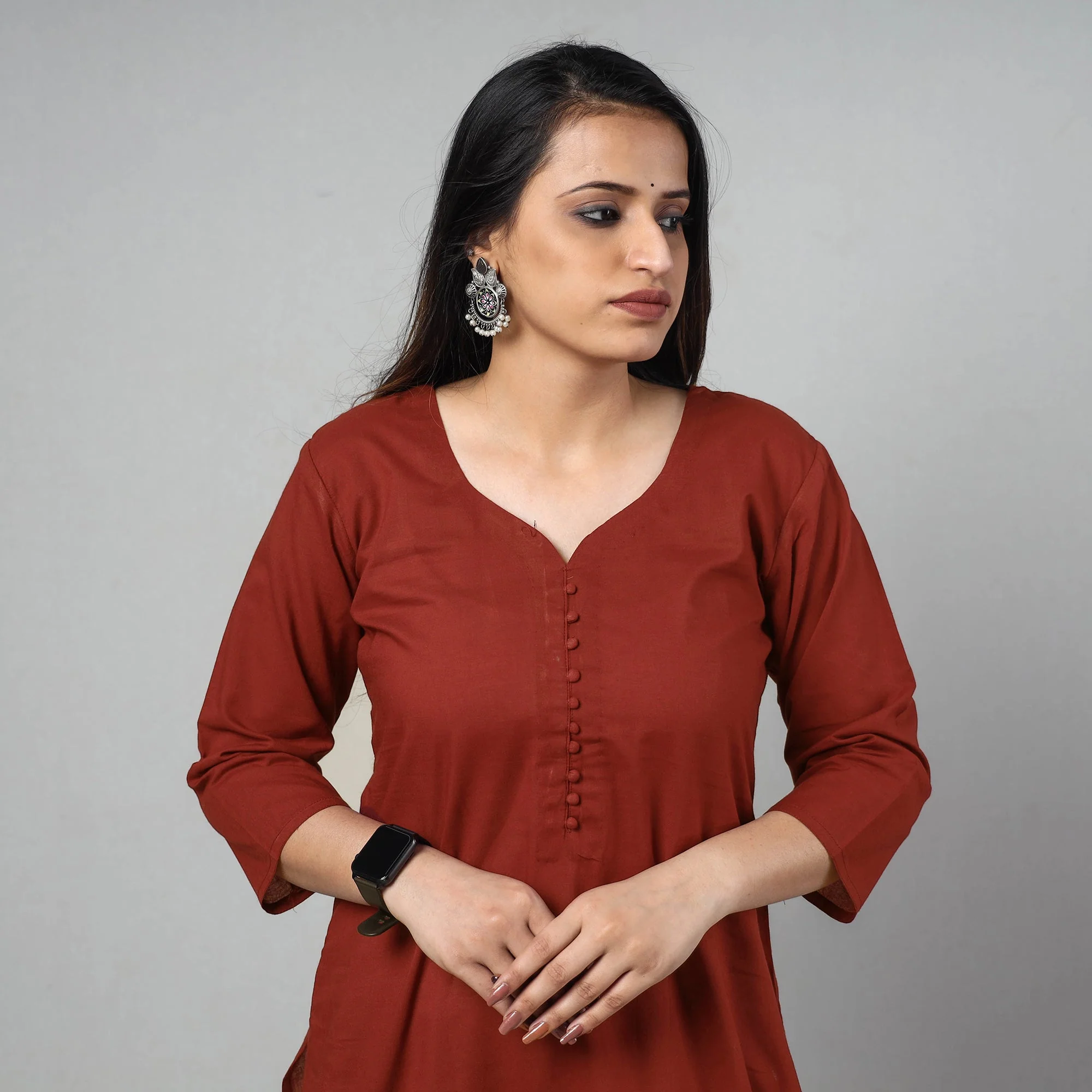 Maroon Plain Cotton Long Kurta - Image 3