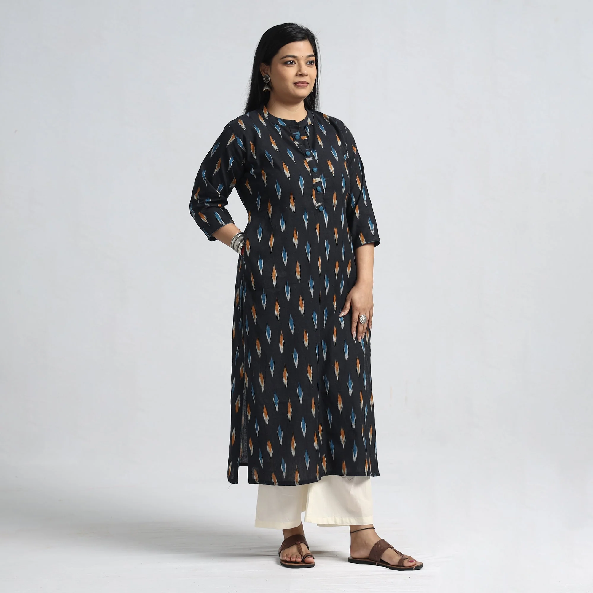 Black - Pochampally Ikat Weave Cotton Straight Kurta - Image 3