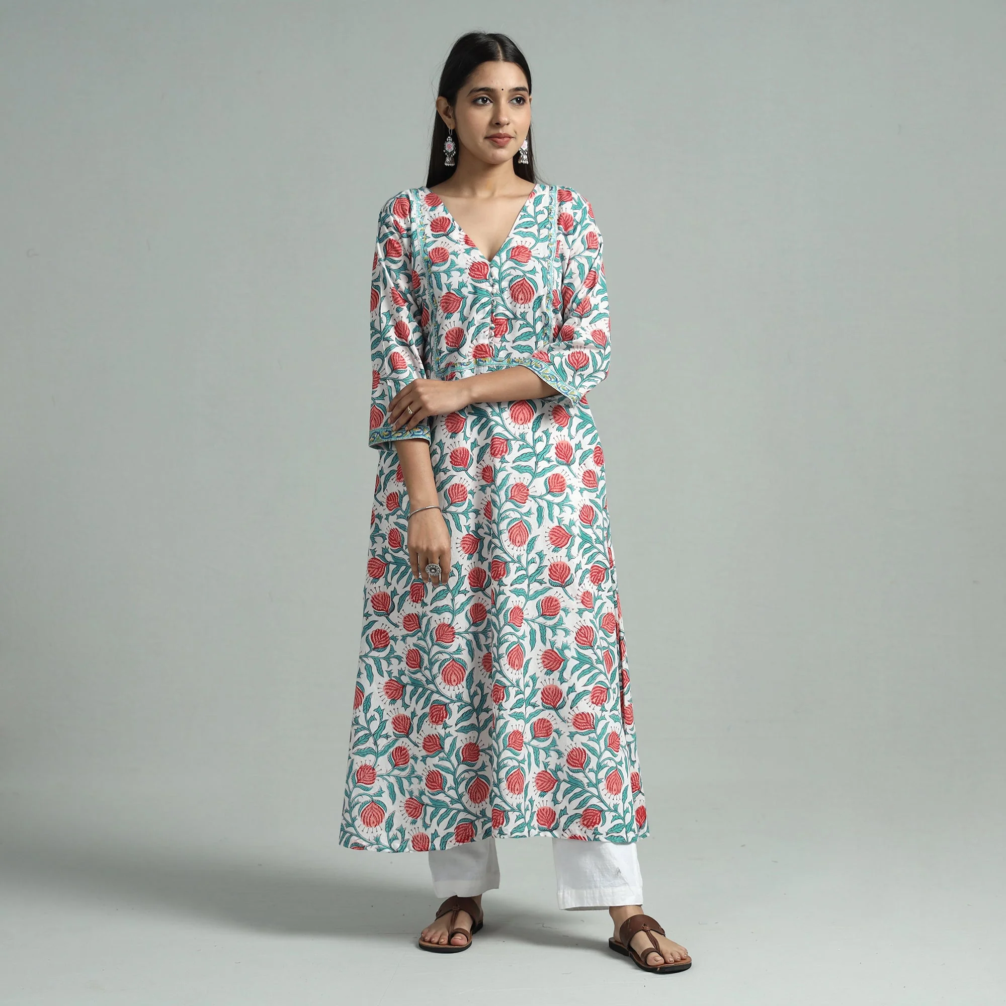 White - Sanganeri Block Printed Cotton Straight Kurta - Image 3