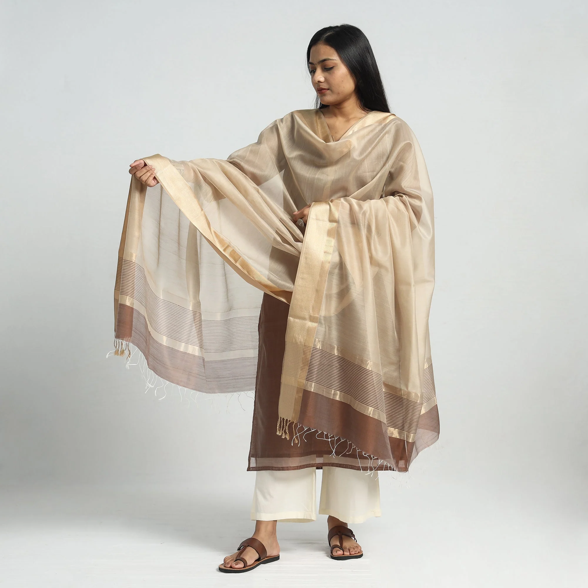 Brown - Traditional Maheshwari Handloom Silk Cotton Kurta with Dupatta Set - Image 2