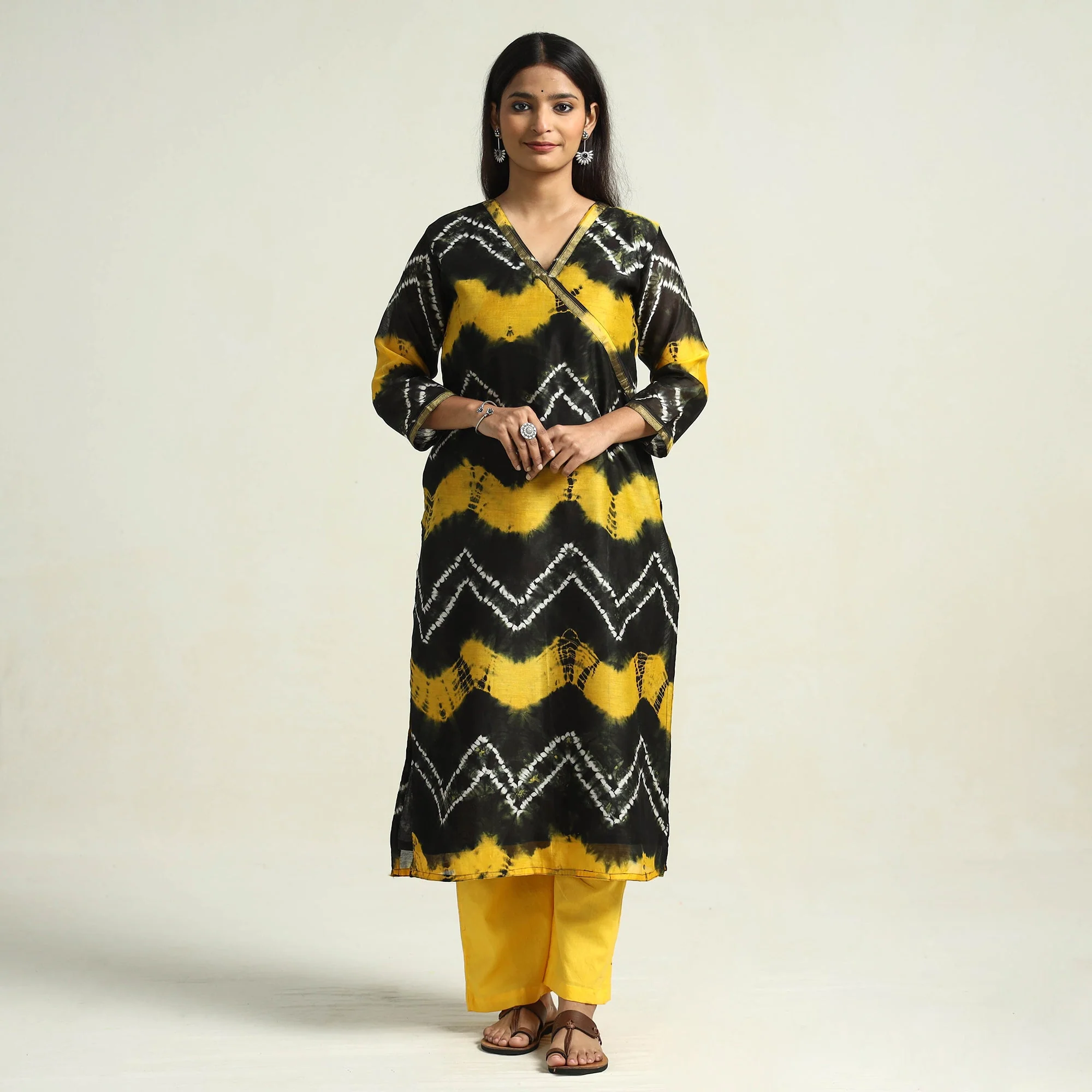 Black - Shibori Tye-Dye Chanderi Silk Kurta with Palazzo & Dupatta Set - Image 4