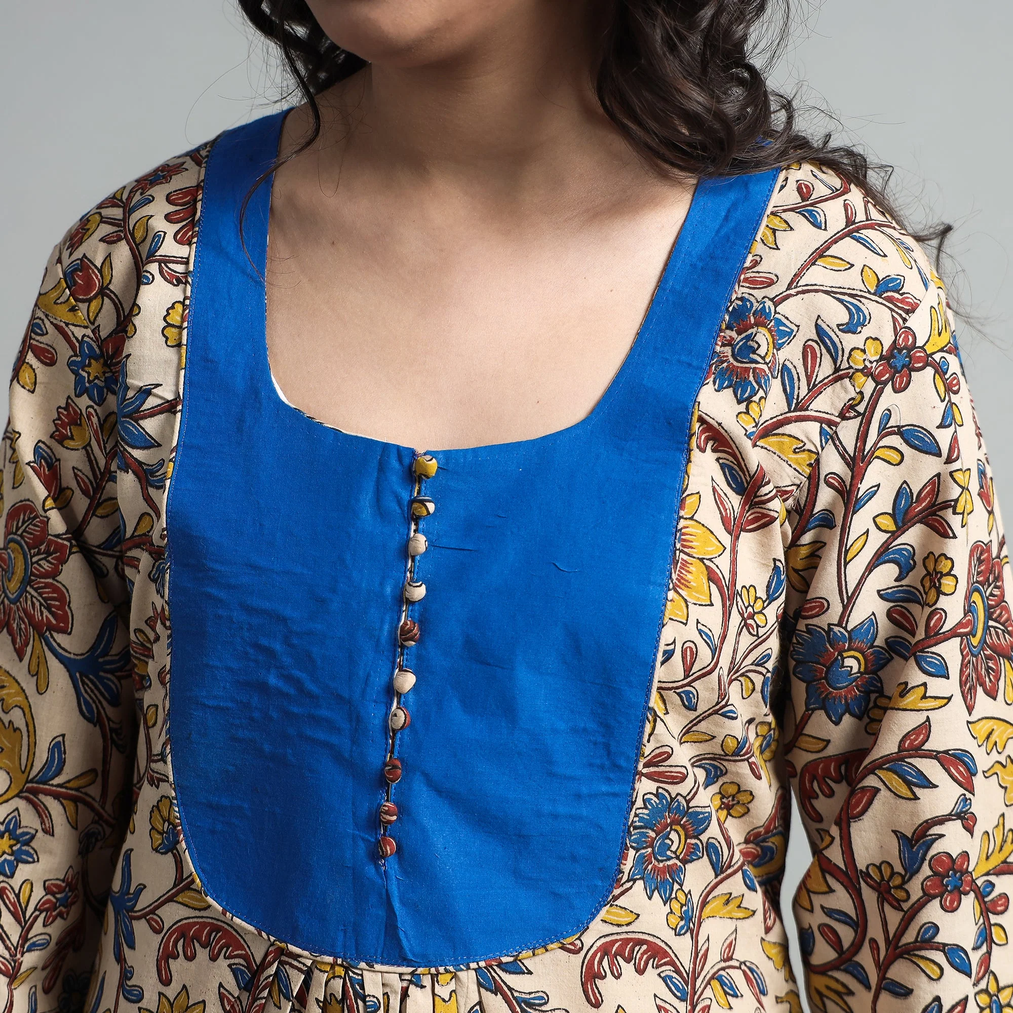 Beige - Kalamkari Printed Cotton A-Line Long Kurta with Patchwork - Image 5