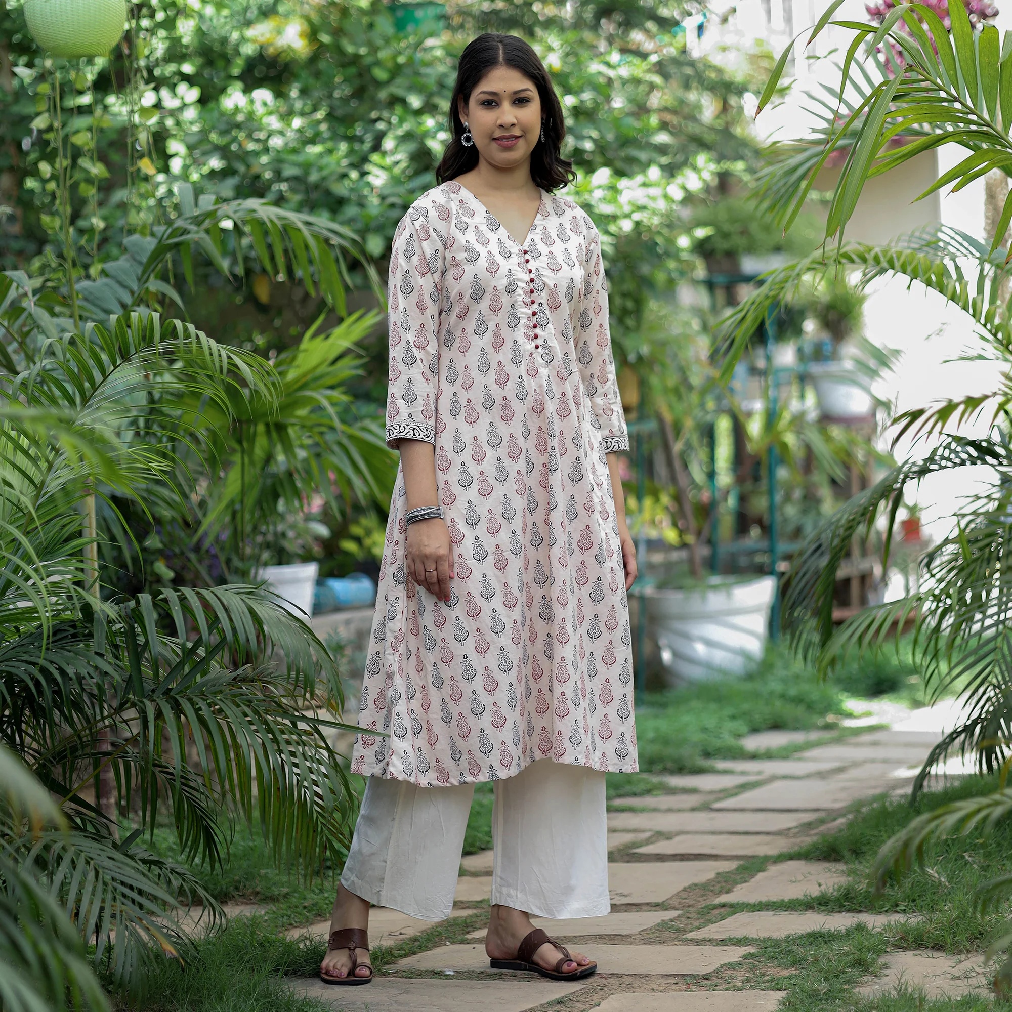 White - Block Print Cotton A-Line Bagh Kurta - Image 2