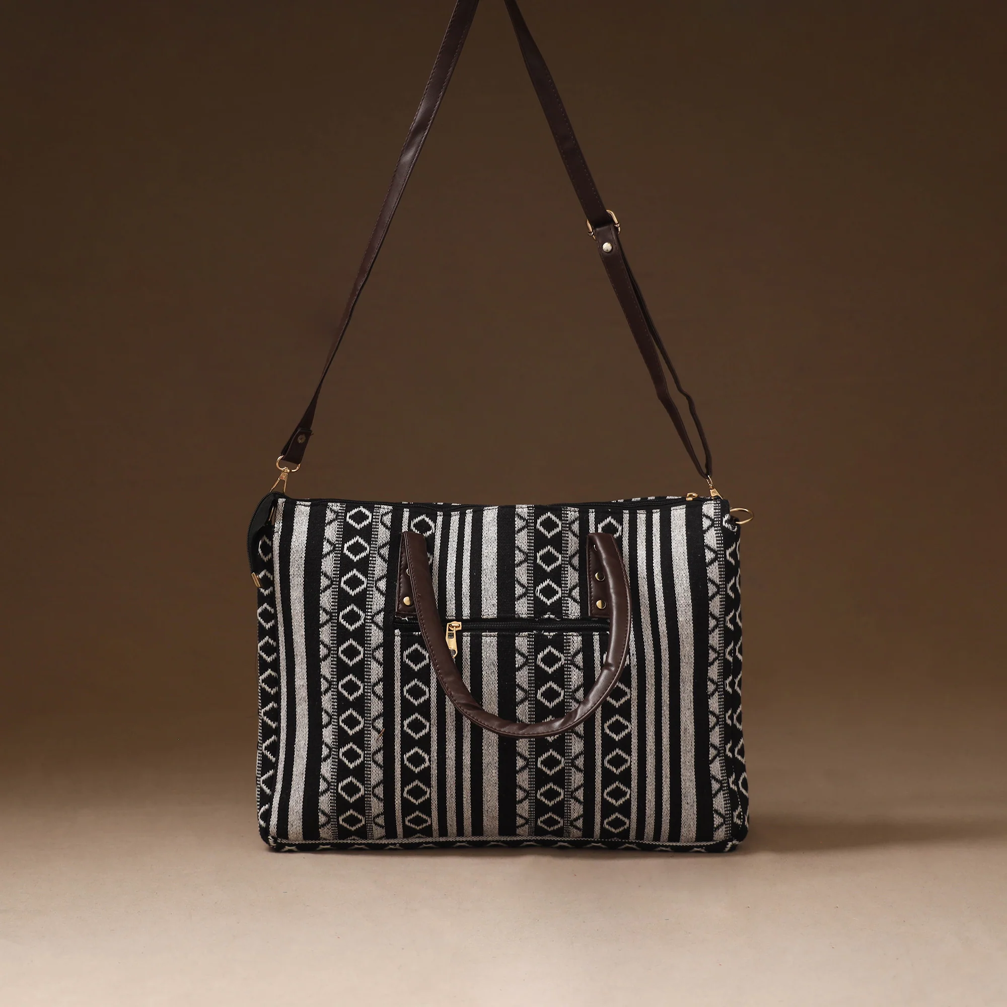 Black - Handcrafted Printed Laptop Bag 15 - Image 3