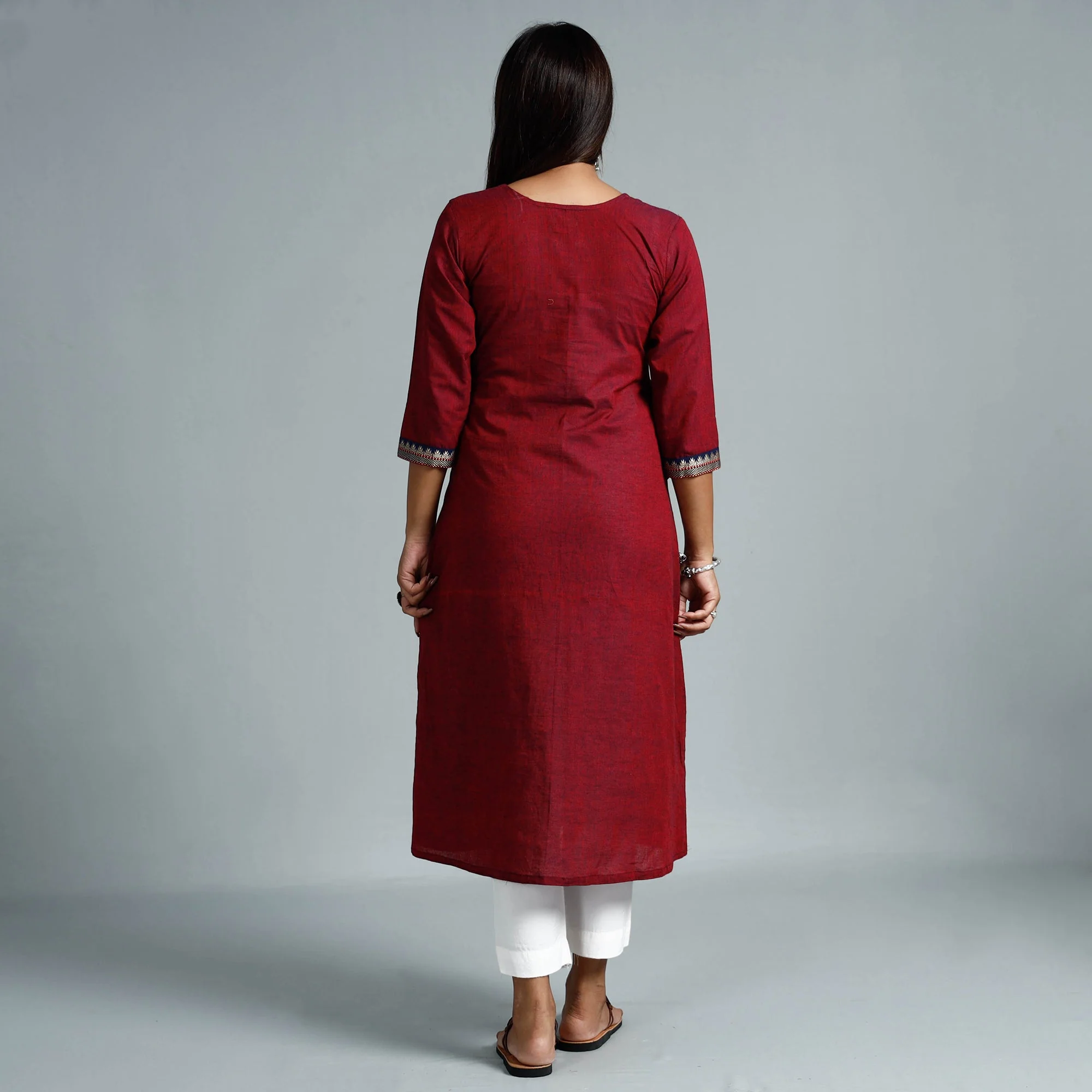 Red & Blue Dharwad Cotton Long Kurta - Image 6