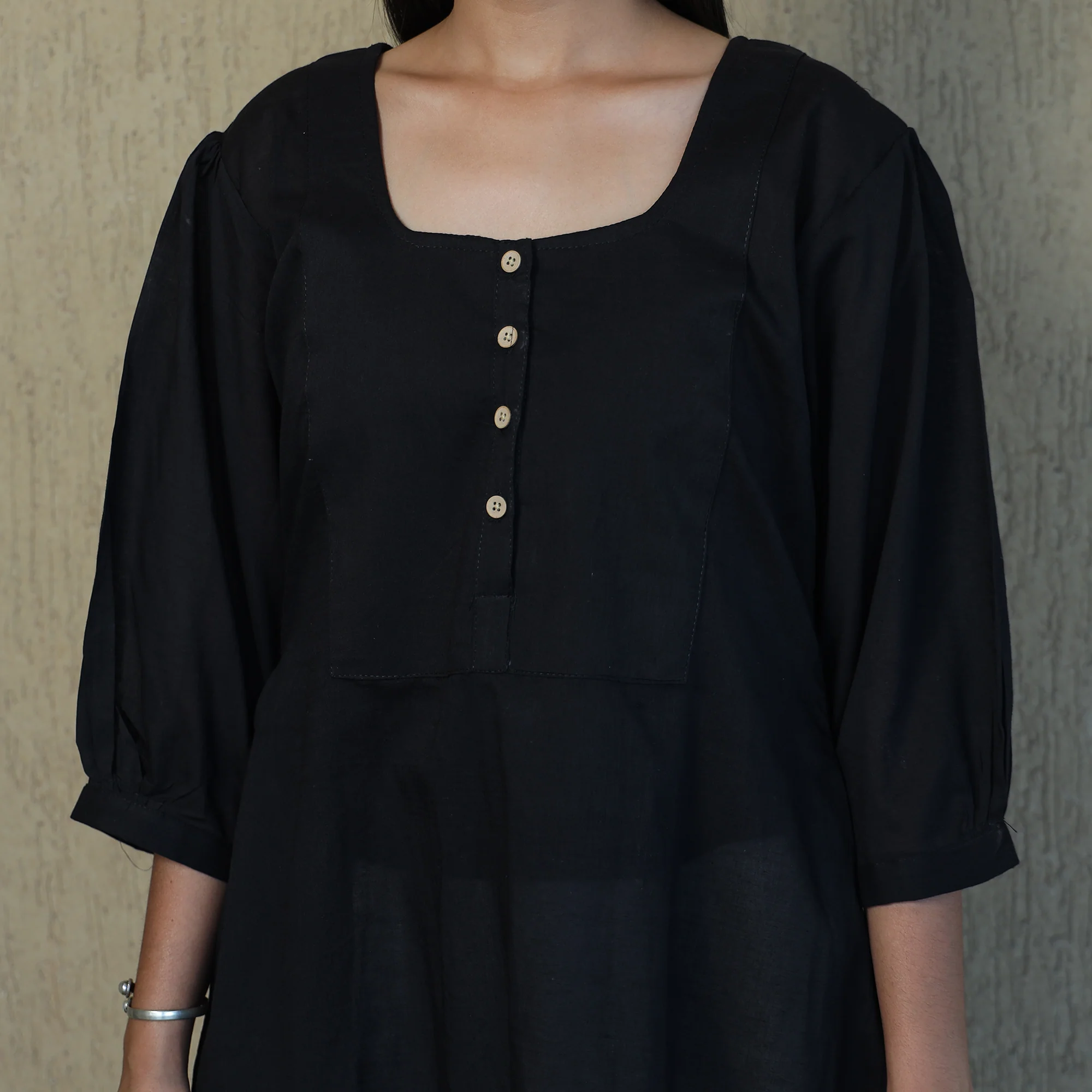 Black - Mulmalai Cotton Plain Dyed A-Line Kurta 34 - Image 4
