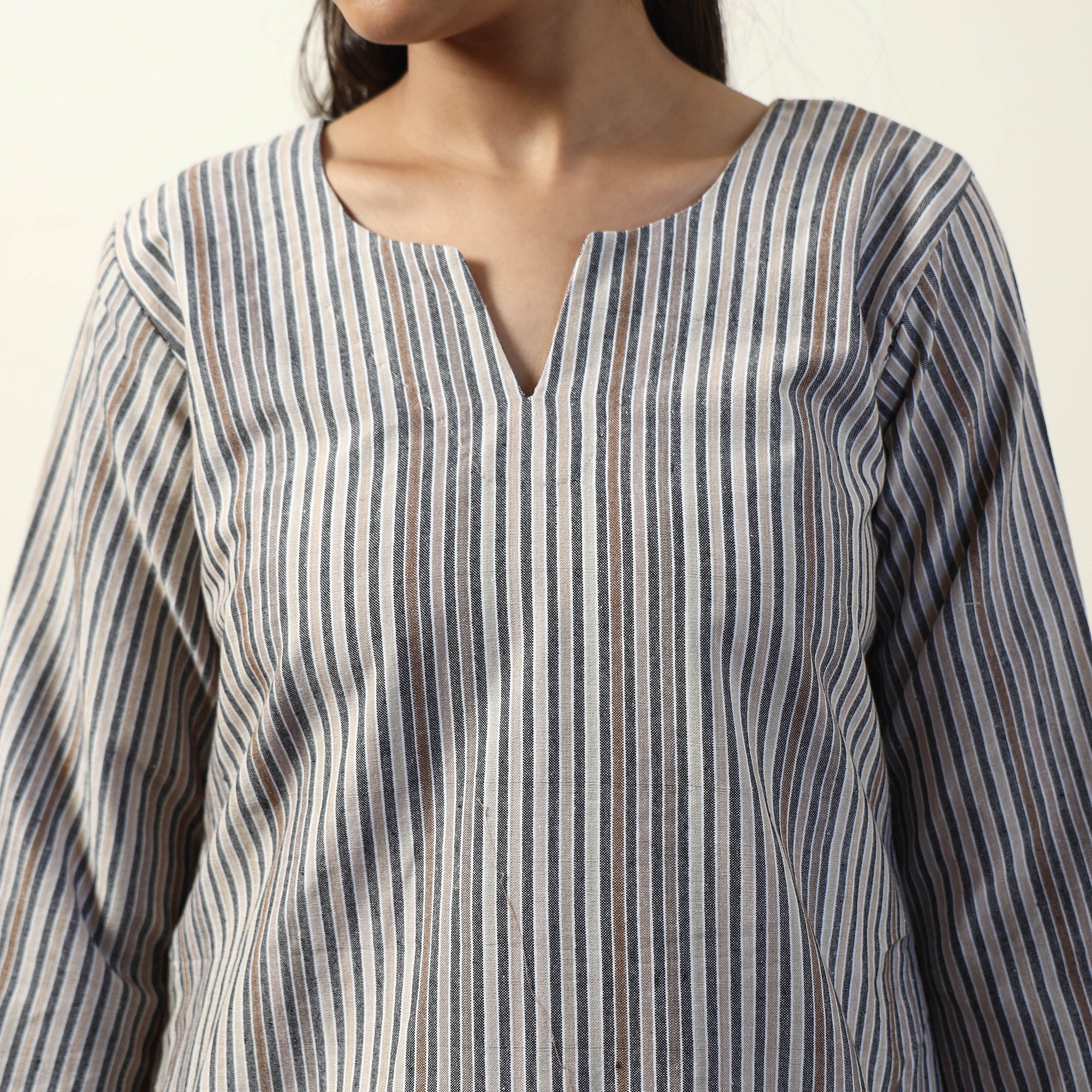Grey - Jhiri Handloom Cotton Straight Short Kurta - Image 6