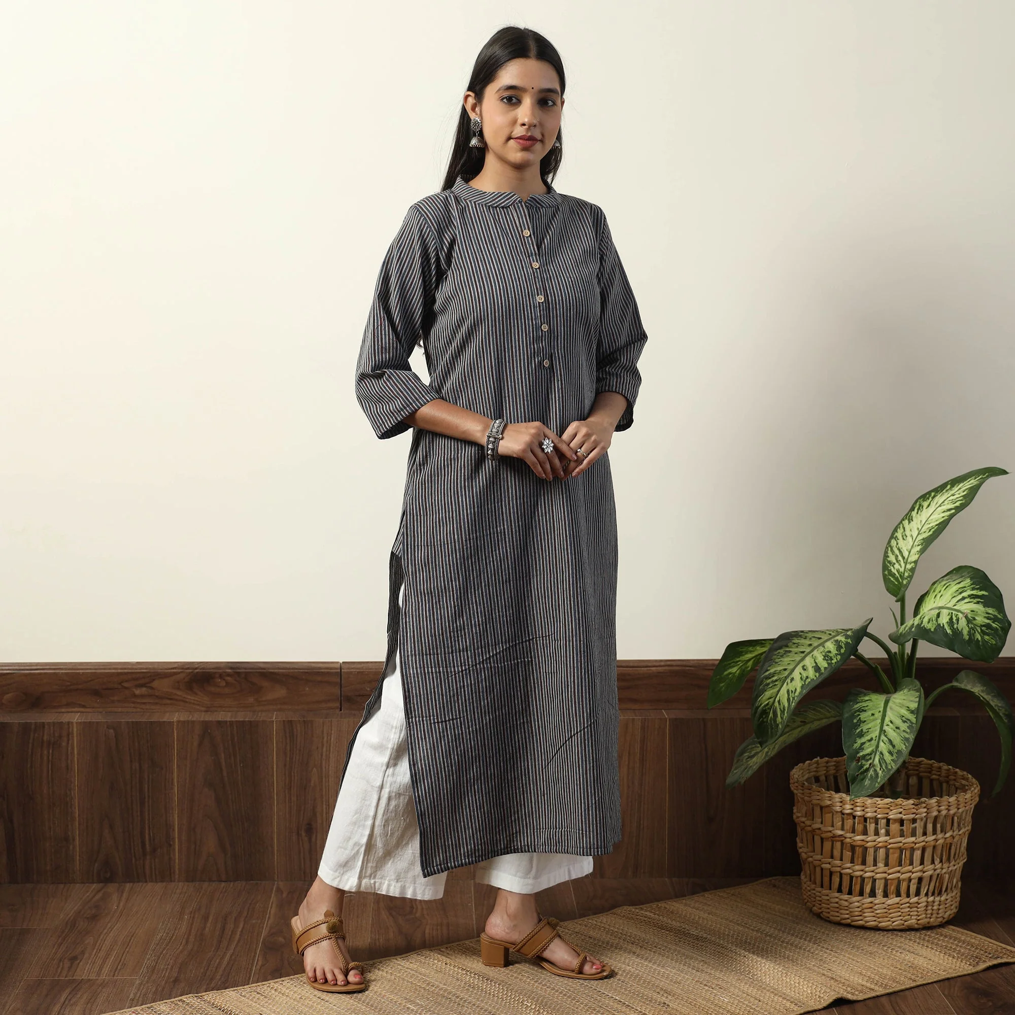 Grey - Jhiri Handloom Cotton Straight Long Kurta - Image 2