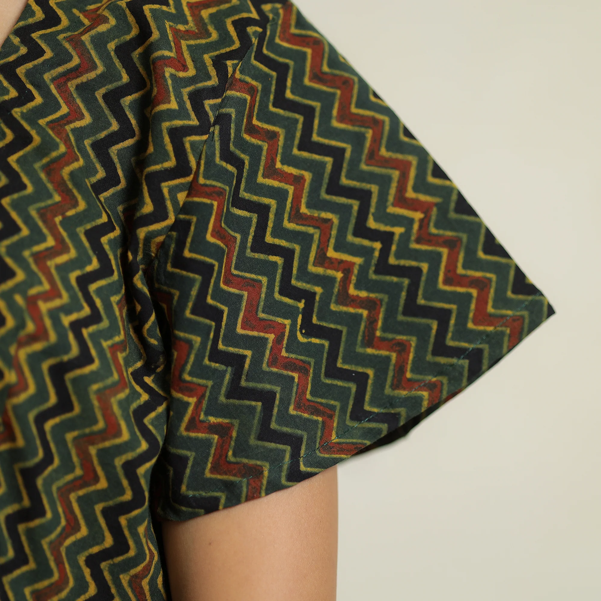 Green - Ajrakh Block Printed Cotton Crop Top 08 - Image 6