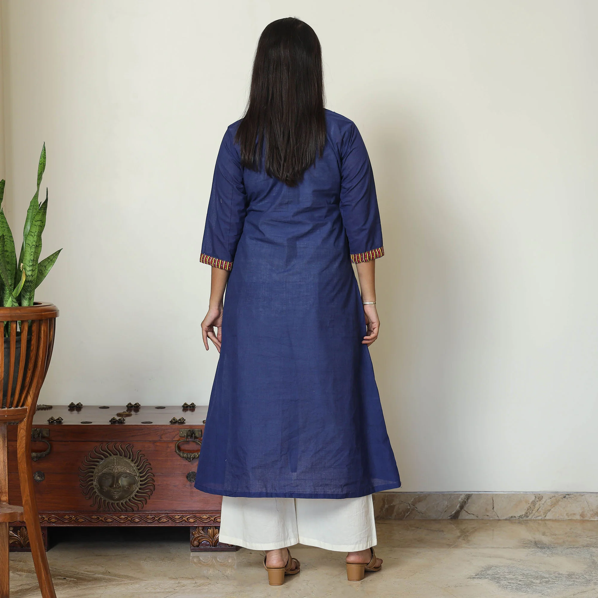 Mangalagiri Handloom Cotton A-Line Kurta with Mashru Patchwork 07 - Image 4