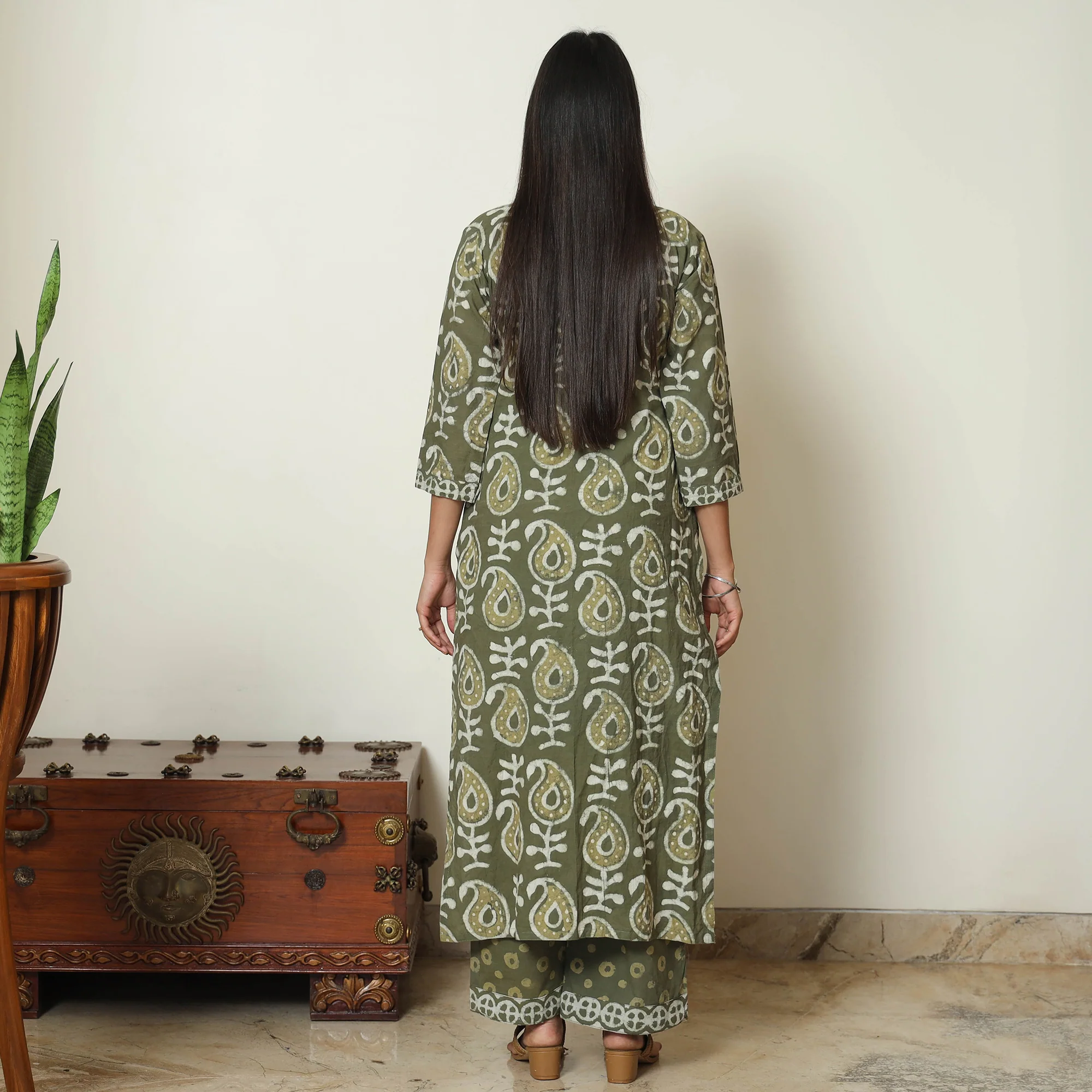 Green - Bagru Block Printed Cotton Kurta with Palazzo & Kota Doria Dupatta Set 13 - Image 7