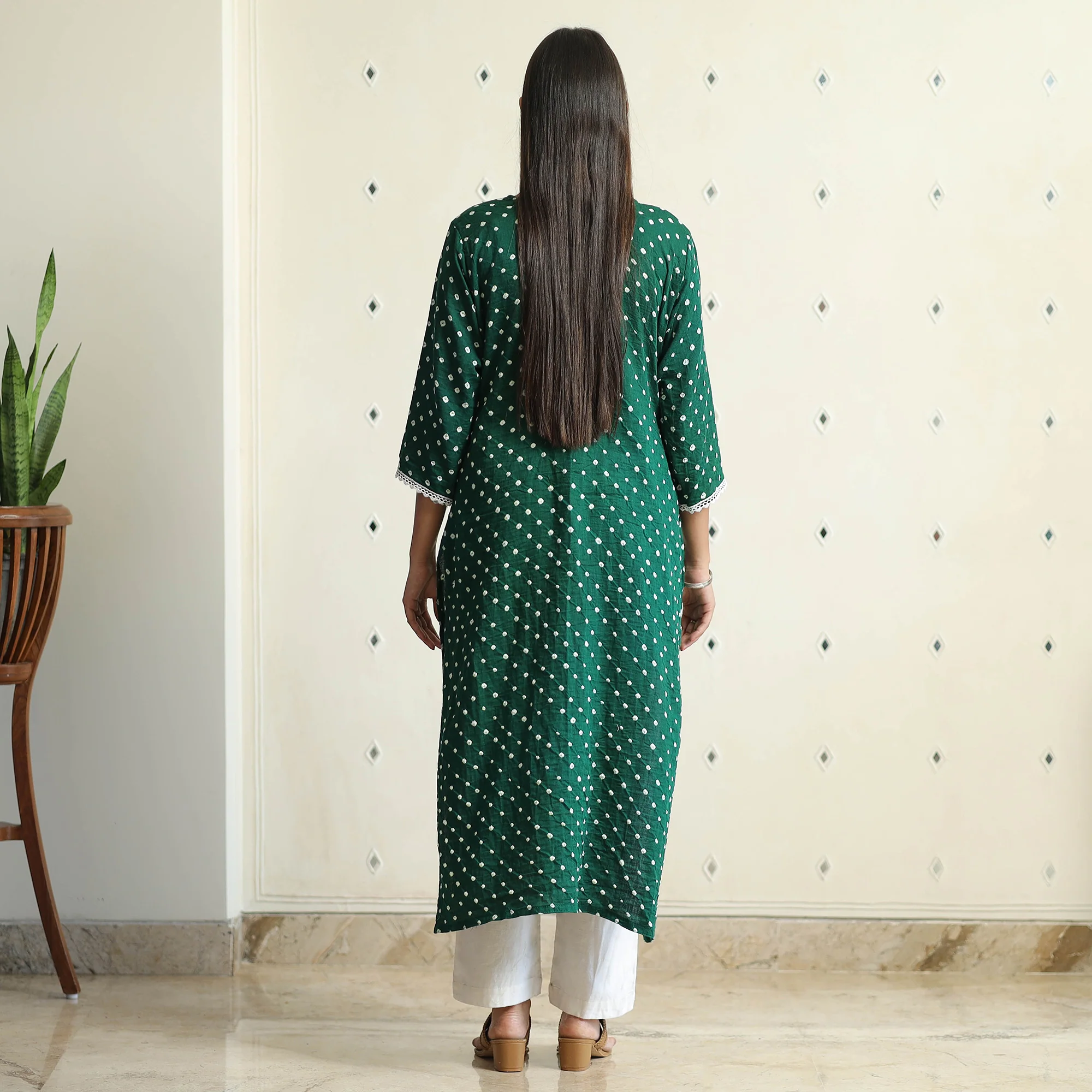 Green - Bandhani Tie-dye Cotton Straight Kurta 12 - Image 4