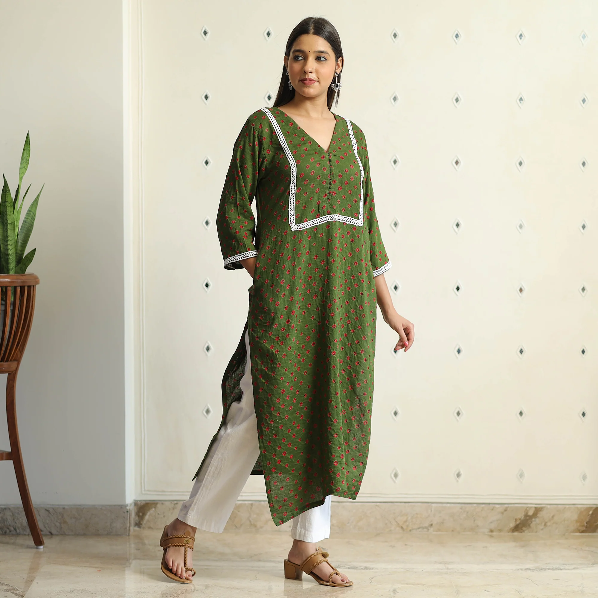 Green - Bandhani Tie-dye Cotton Straight Kurta 09 - Image 3