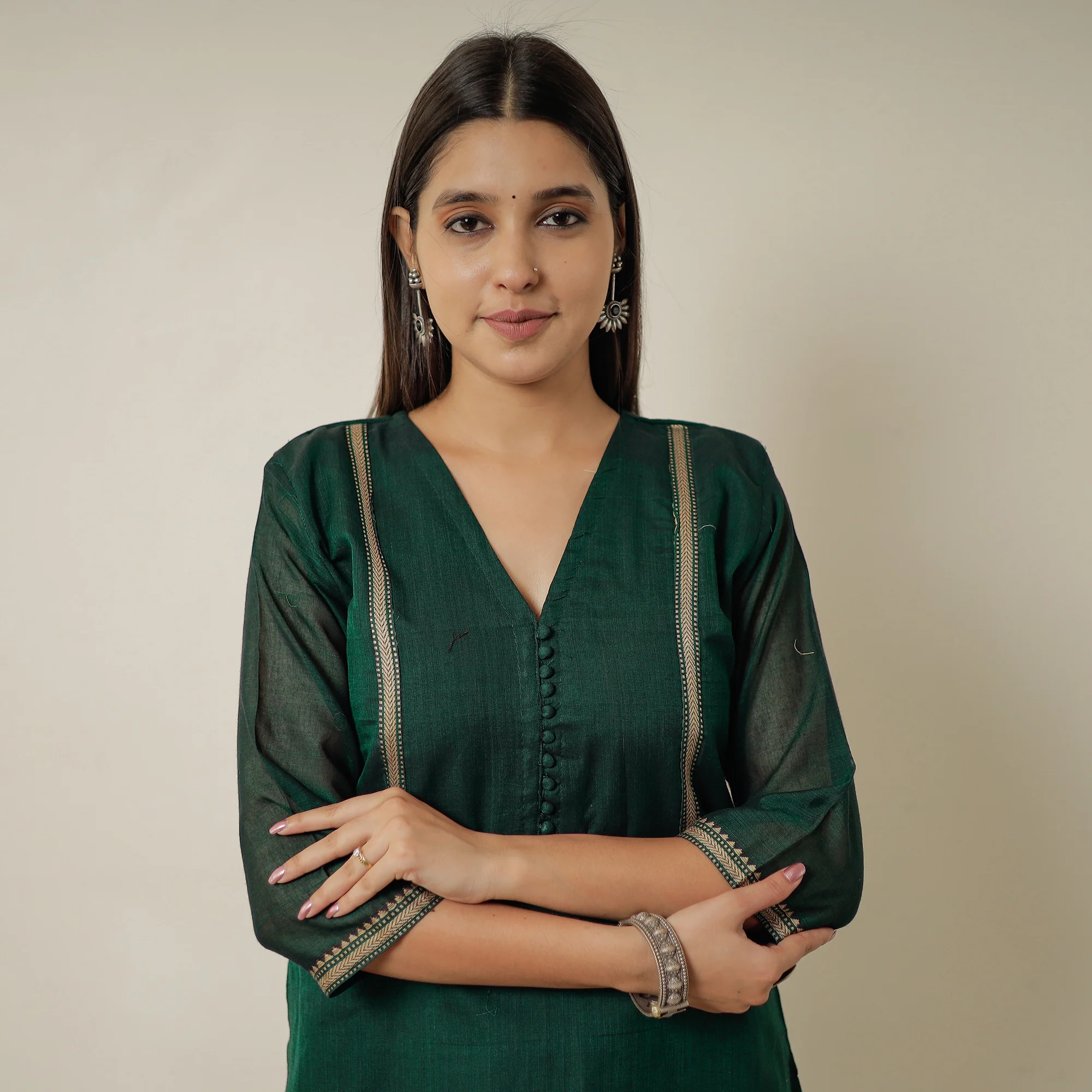 Green - Dharwad Mercerised Cotton Straight Kurta 10 - Image 4