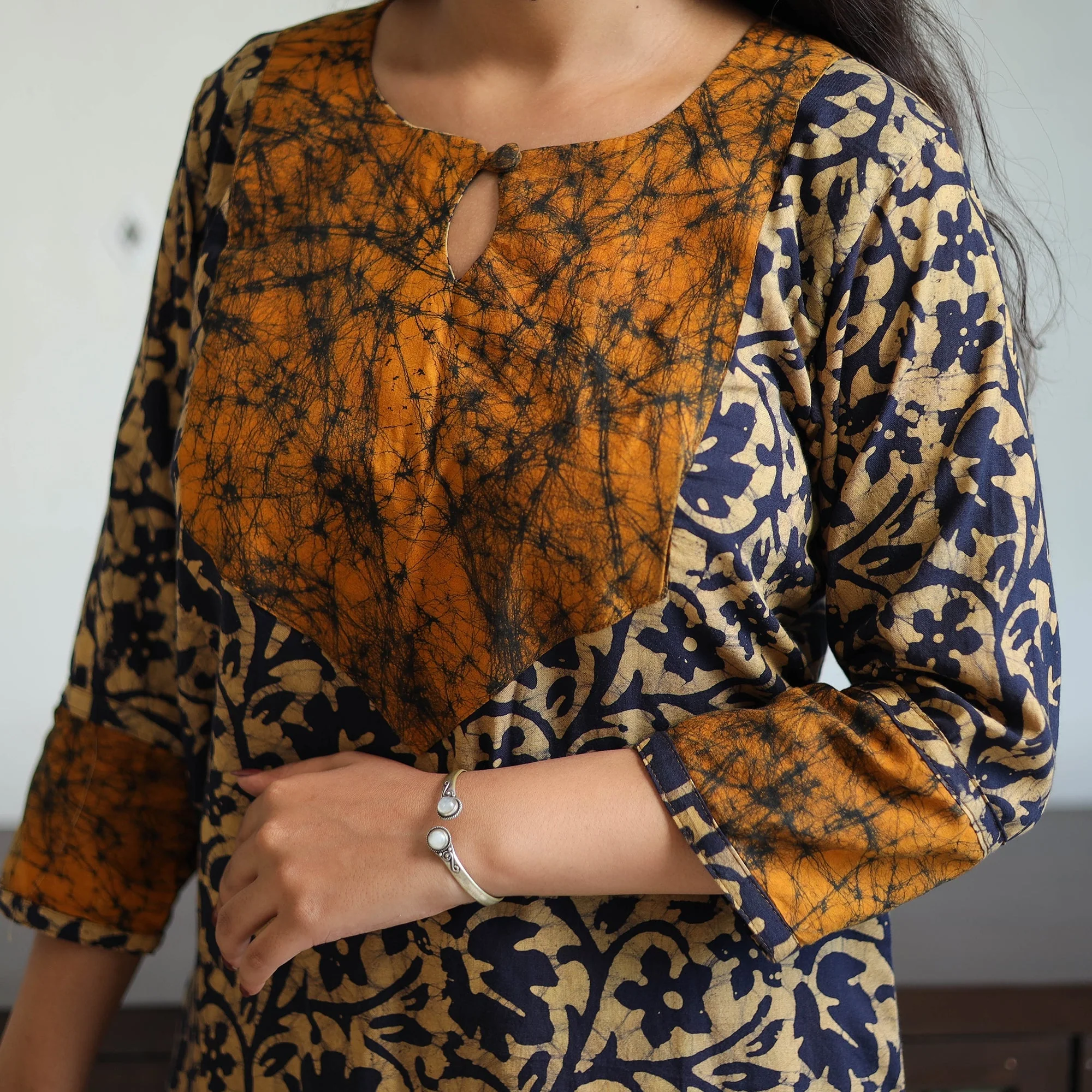 Blue - Batik Print Cotton Kurta with Palazzo & Dupatta Suit Set 07 - Image 4
