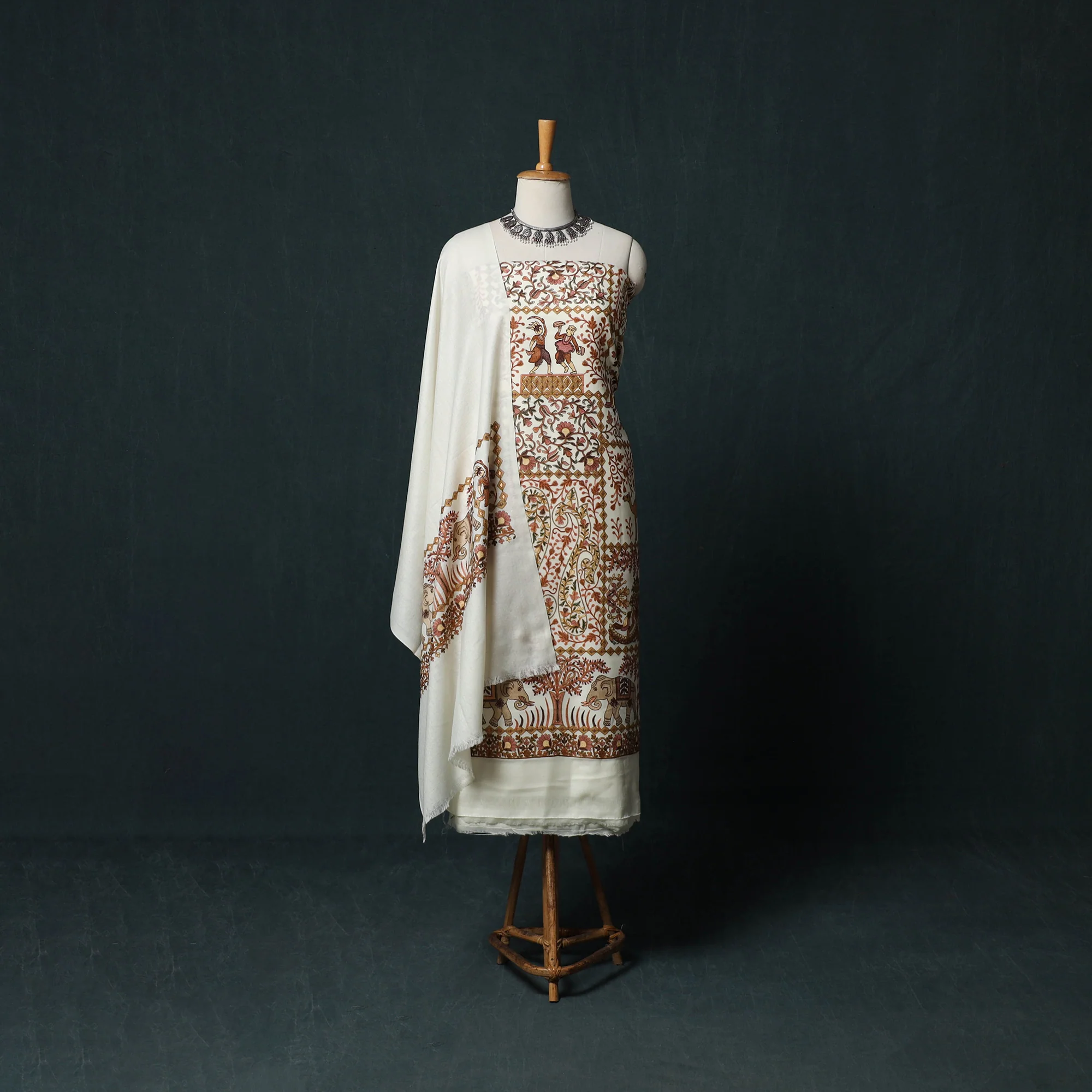 White - 3pc Heavy Chain Stitch Embroidered Wool Unstitched Dress Material Suit Set 03