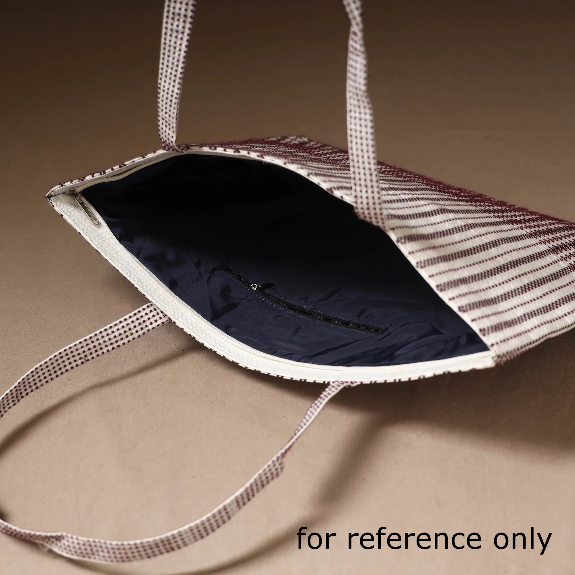 White - Taat Wool Thread Hand Embroidery Upcycled Shoulder Bag 01 - Image 3