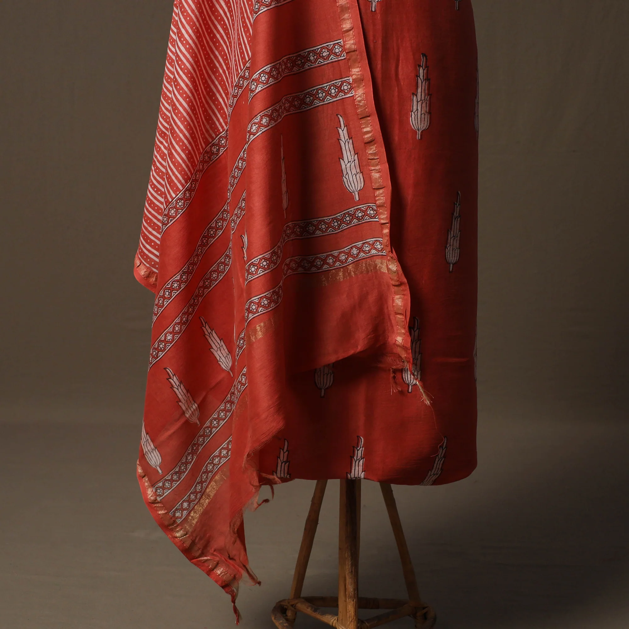 Akola Hand Block Print Chanderi Silk 2pc Unstitched Dress Material Kurta Set 09 - Image 4