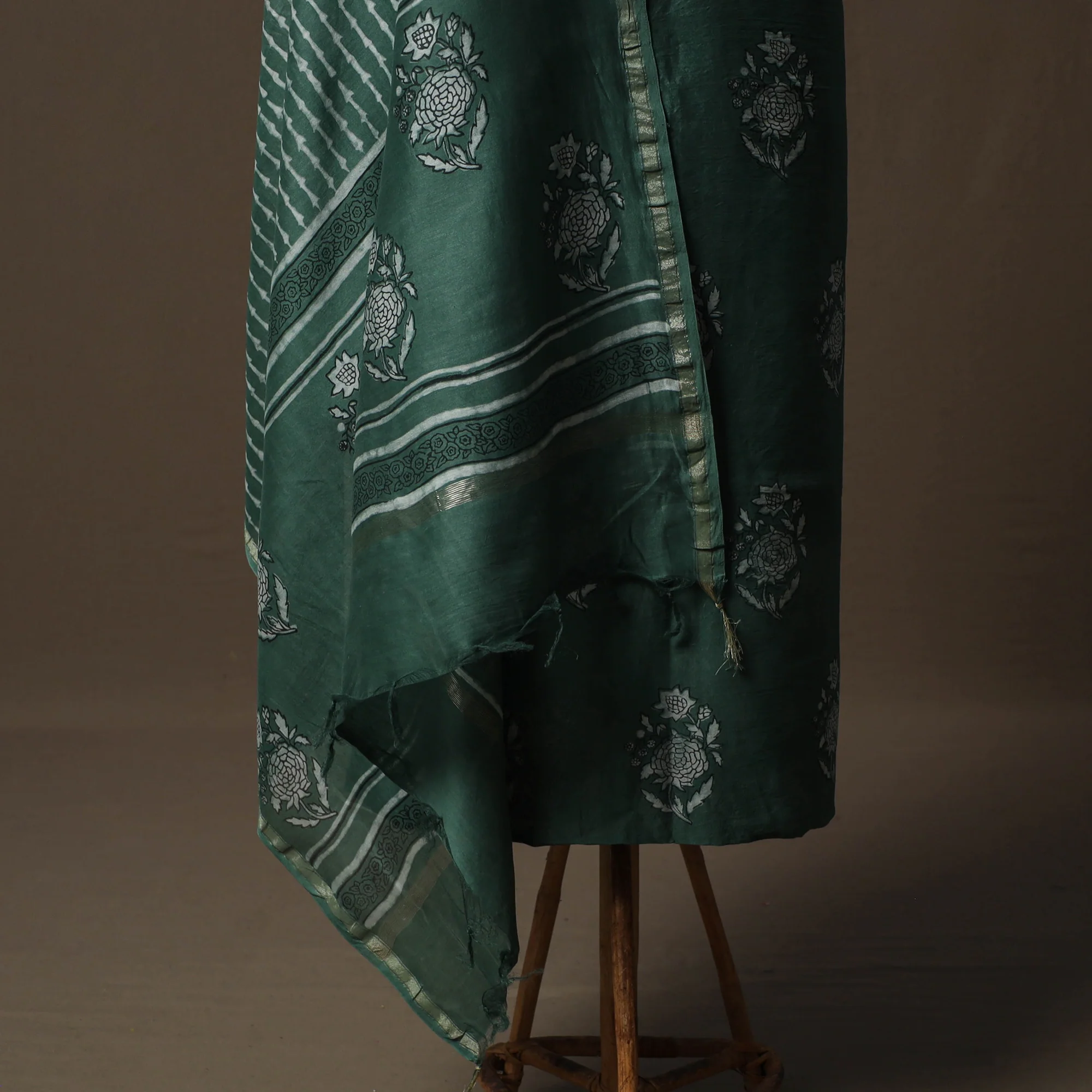 Akola Hand Block Print Chanderi Silk 2pc Unstitched Dress Material Kurta Set  20 - Image 4