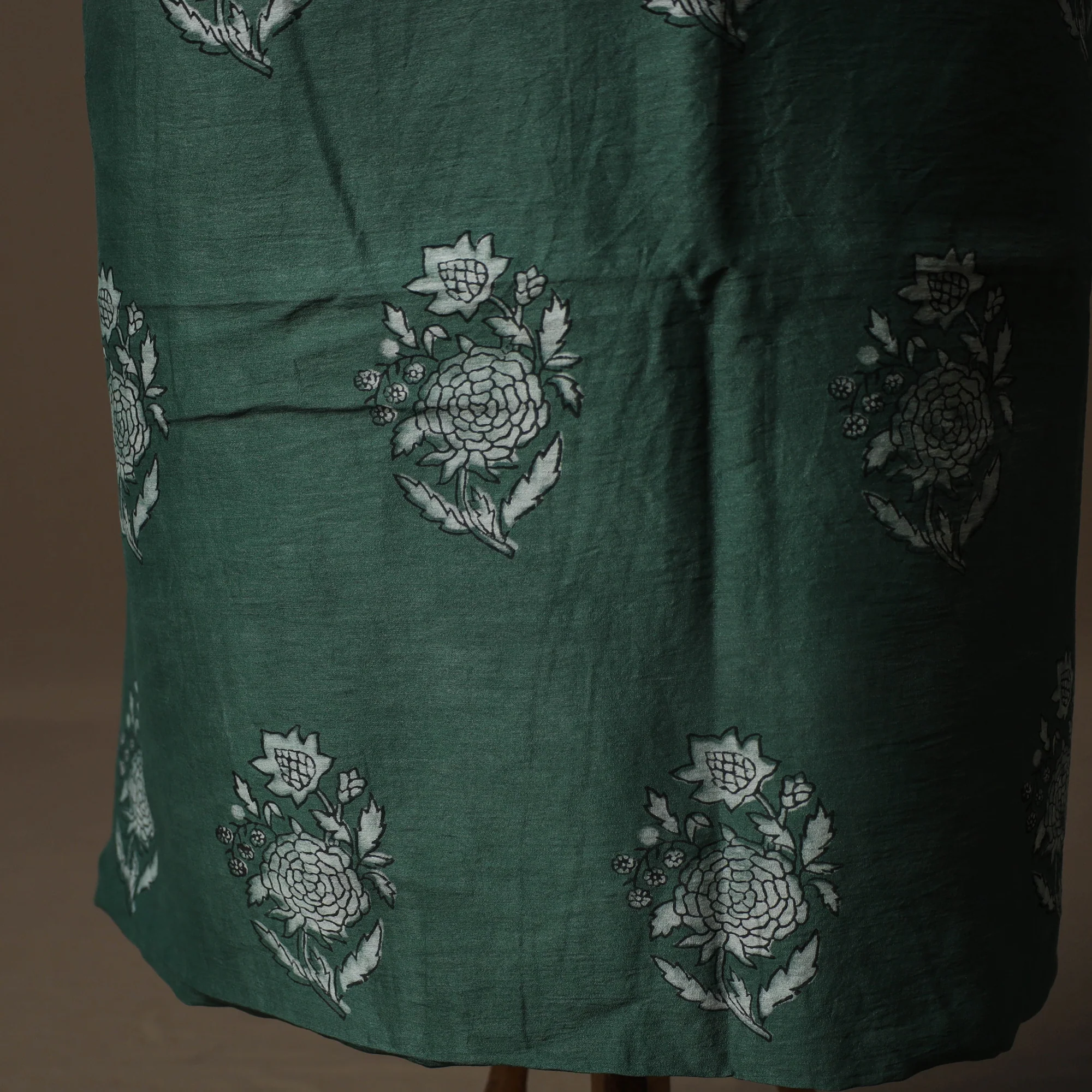 Akola Hand Block Print Chanderi Silk 2pc Unstitched Dress Material Kurta Set  20 - Image 5