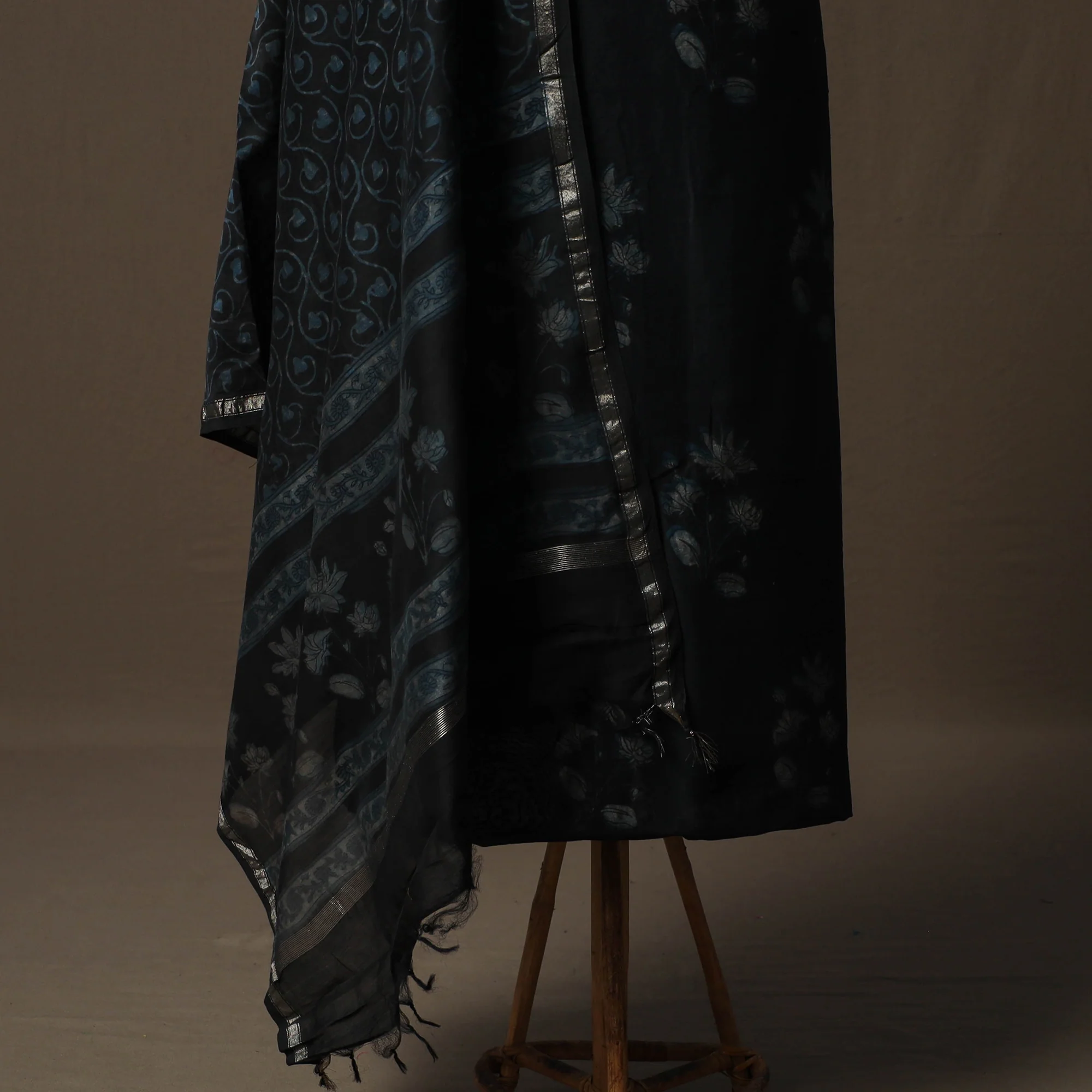 Akola Hand Block Print Chanderi Silk 2pc Unstitched Dress Material Kurta Set 28 - Image 4