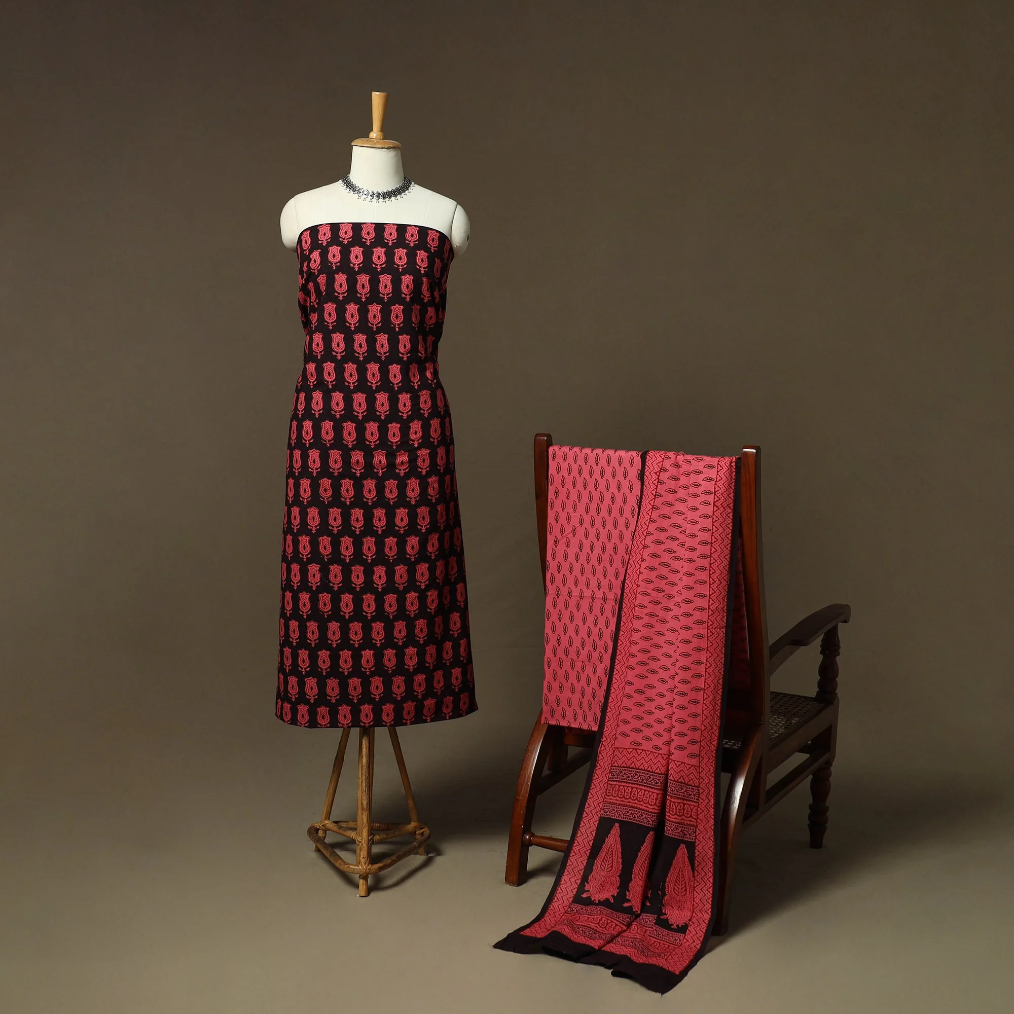 Bagh Hand Block Print Natural Dyed Cotton 3pc Unstitched Dress Material Suit Set 08 - Image 2
