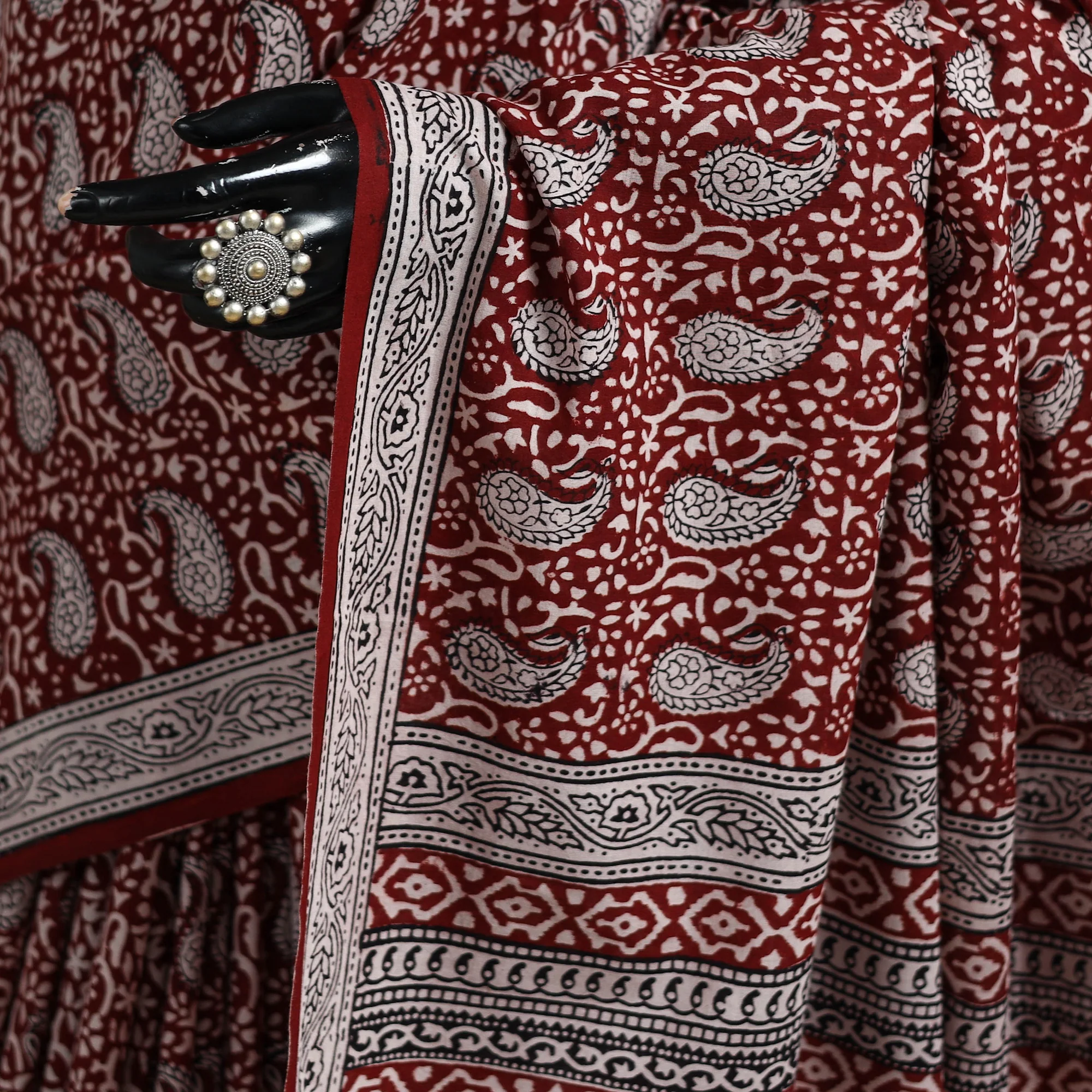 Red - Bagh Hand Block Print Natural Dyed Cotton Saree 17 - Image 3