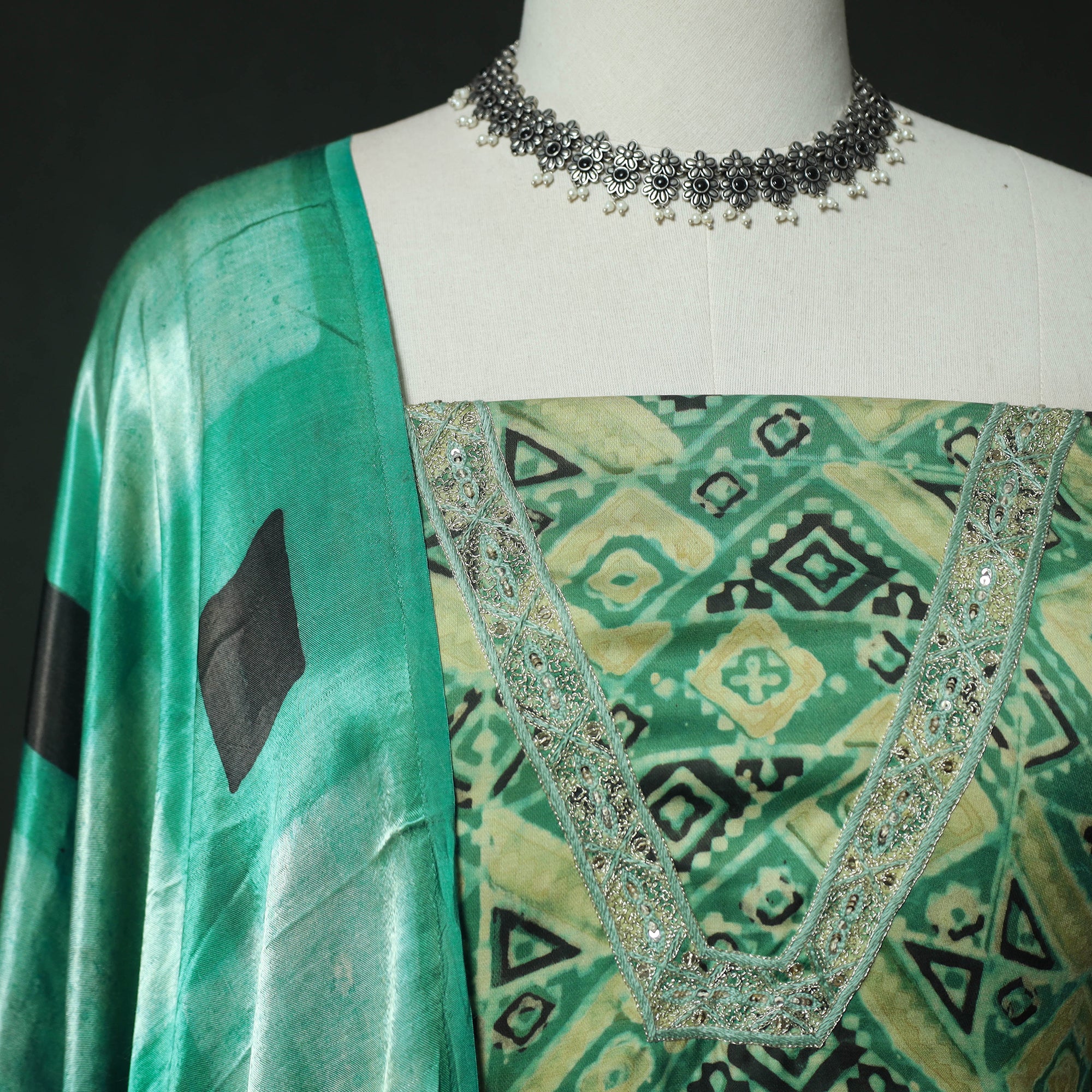 Green - Bagru Vanaspati Block Print Modal Silk Lace Handwork 2pc Unstitched Dress Material Kurta Set 15 - Image 3