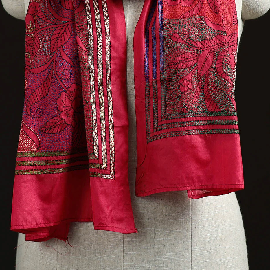 Red - Bengal Kantha Hand Embroidered Handloom Bangalore Silk Stole 04 - Image 2