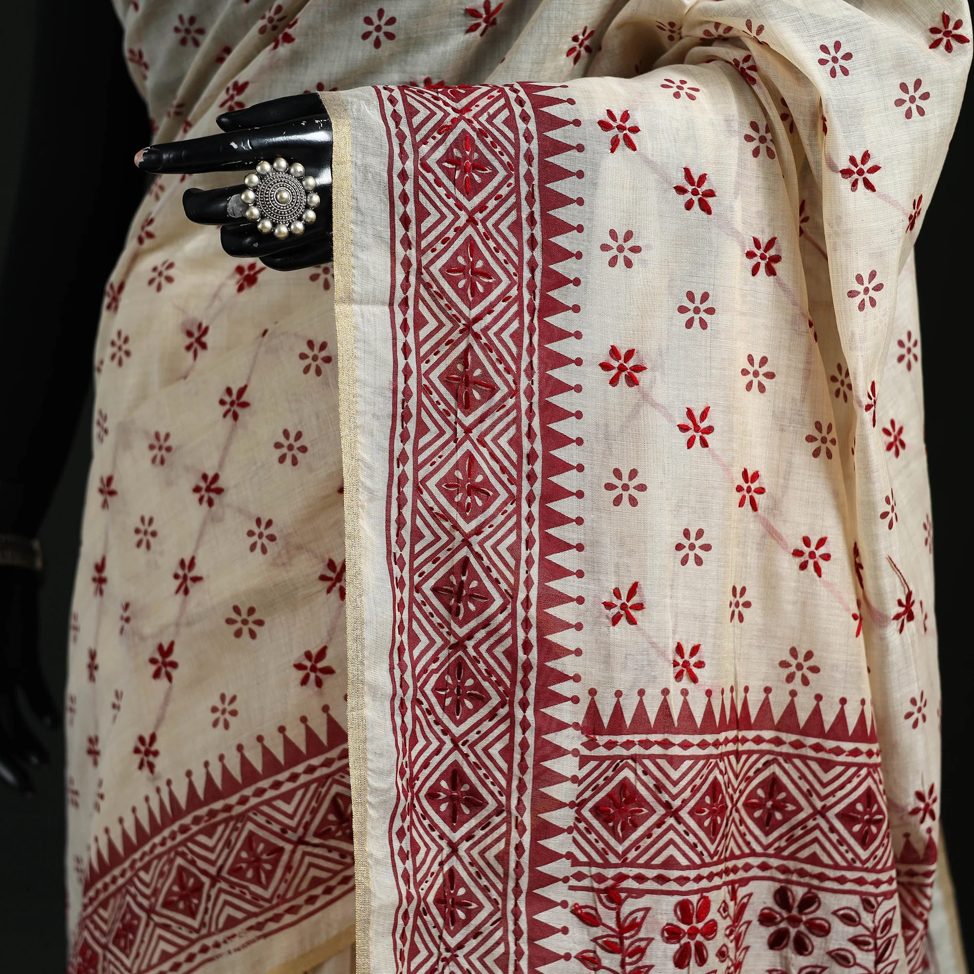 White - Bengal Kantha Hand Embroidery Silk Cotton Chapa Work Saree 21 - Image 3