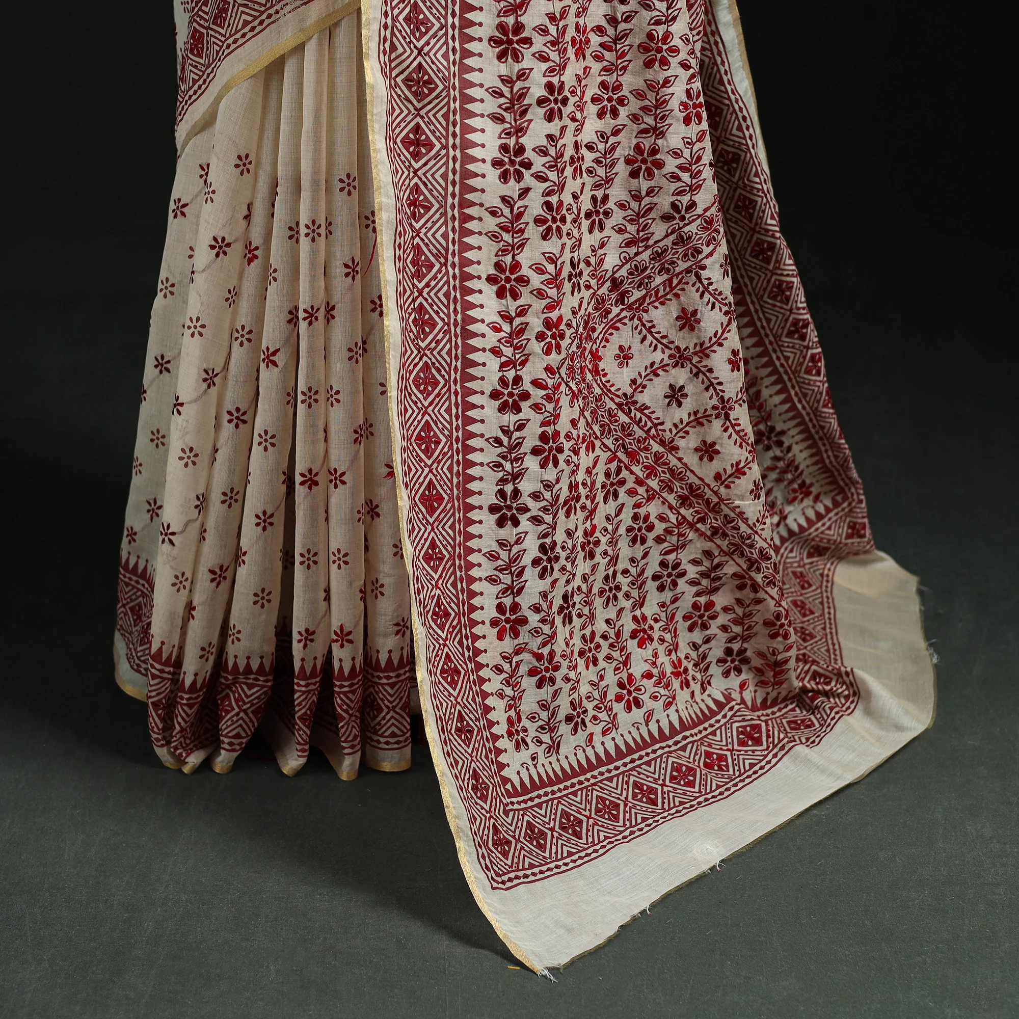 White - Bengal Kantha Hand Embroidery Silk Cotton Chapa Work Saree 21 - Image 4