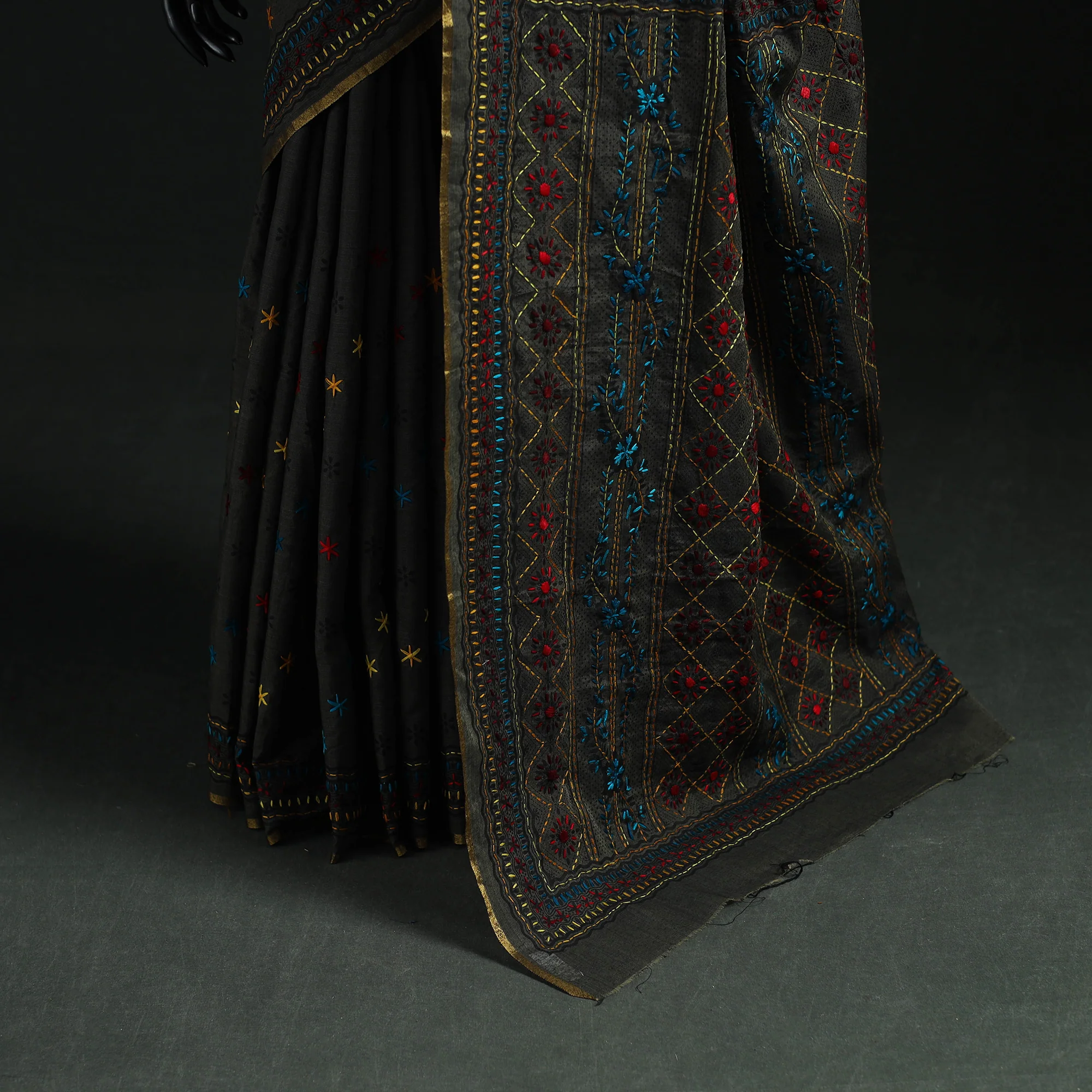 Black - Bengal Kantha Hand Embroidery Silk Cotton Chapa Work Saree 80 - Image 4
