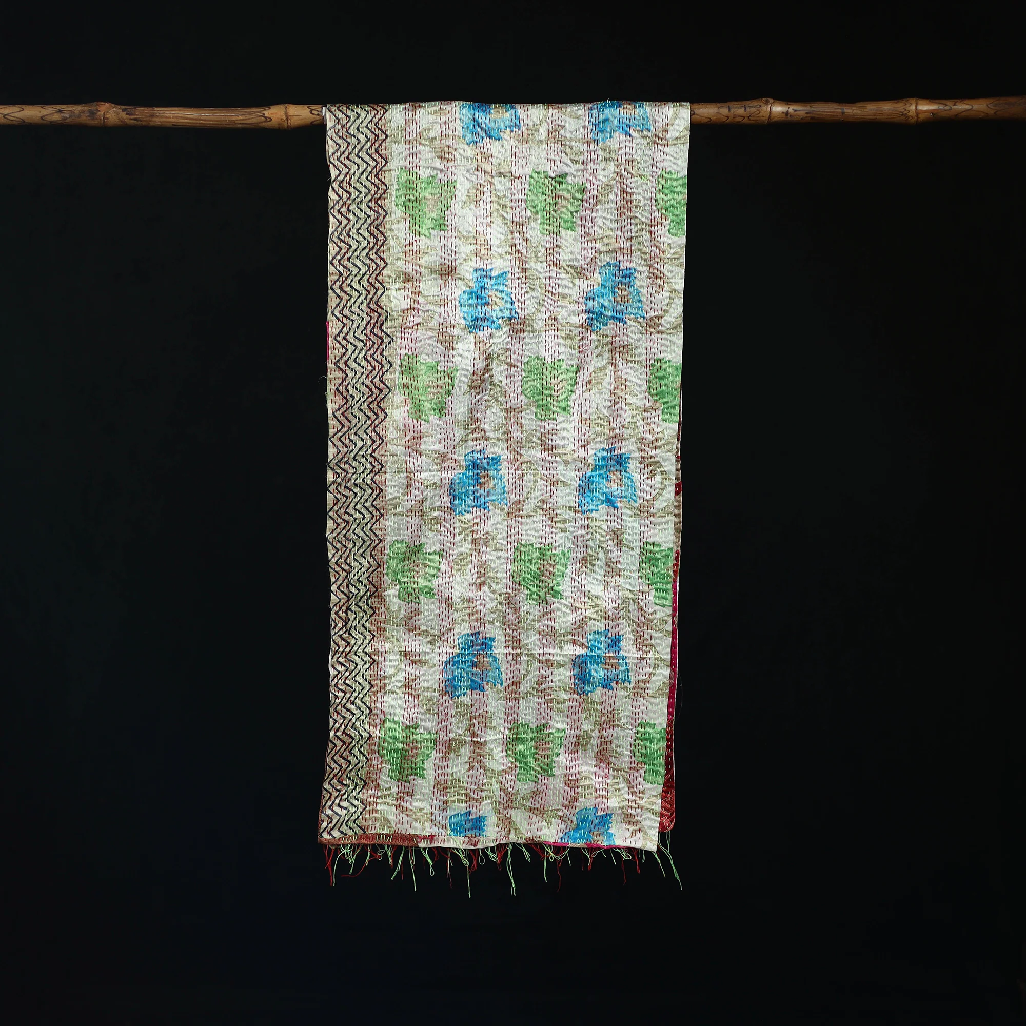 Bengal Kantha Handwork Patchwork Reversible Silk Stole 02 - Image 3