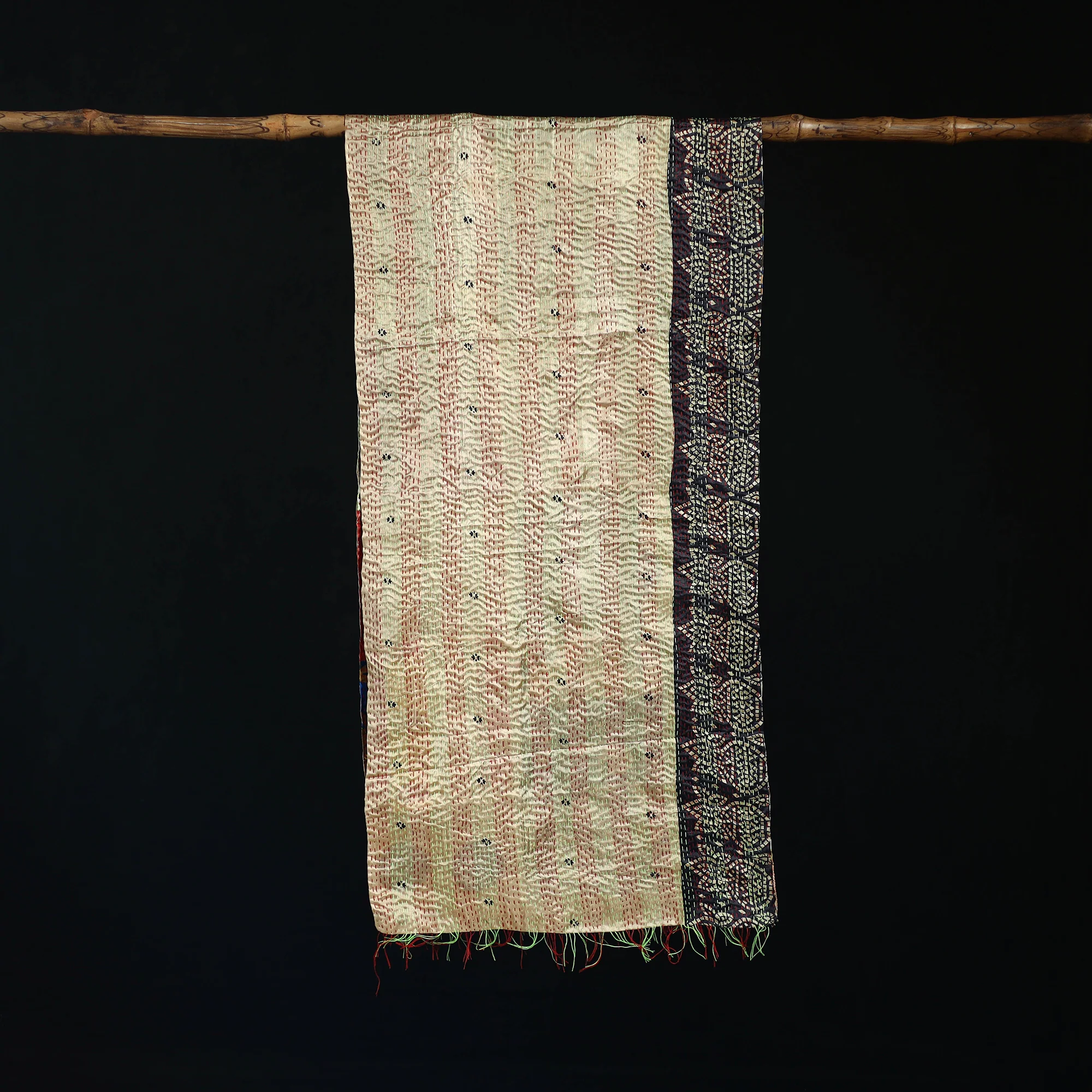 Bengal Kantha Handwork Patchwork Reversible Silk Stole 04 - Image 3