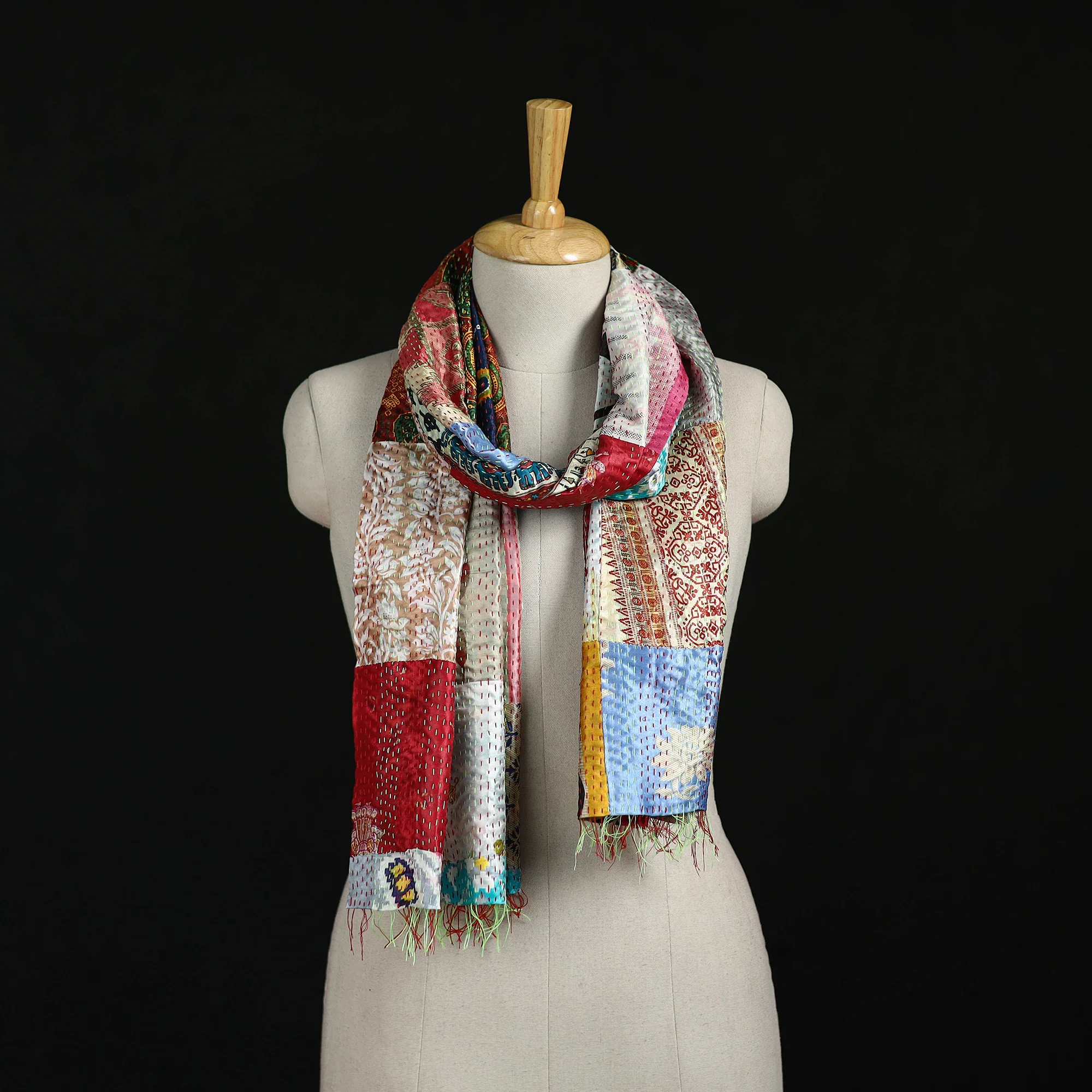 Bengal Kantha Handwork Patchwork Reversible Silk Stole 06