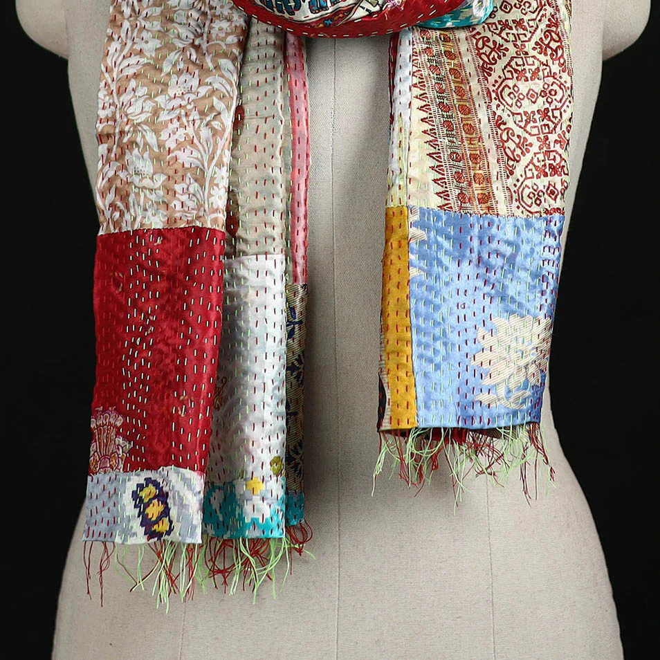 Bengal Kantha Handwork Patchwork Reversible Silk Stole 06 - Image 2