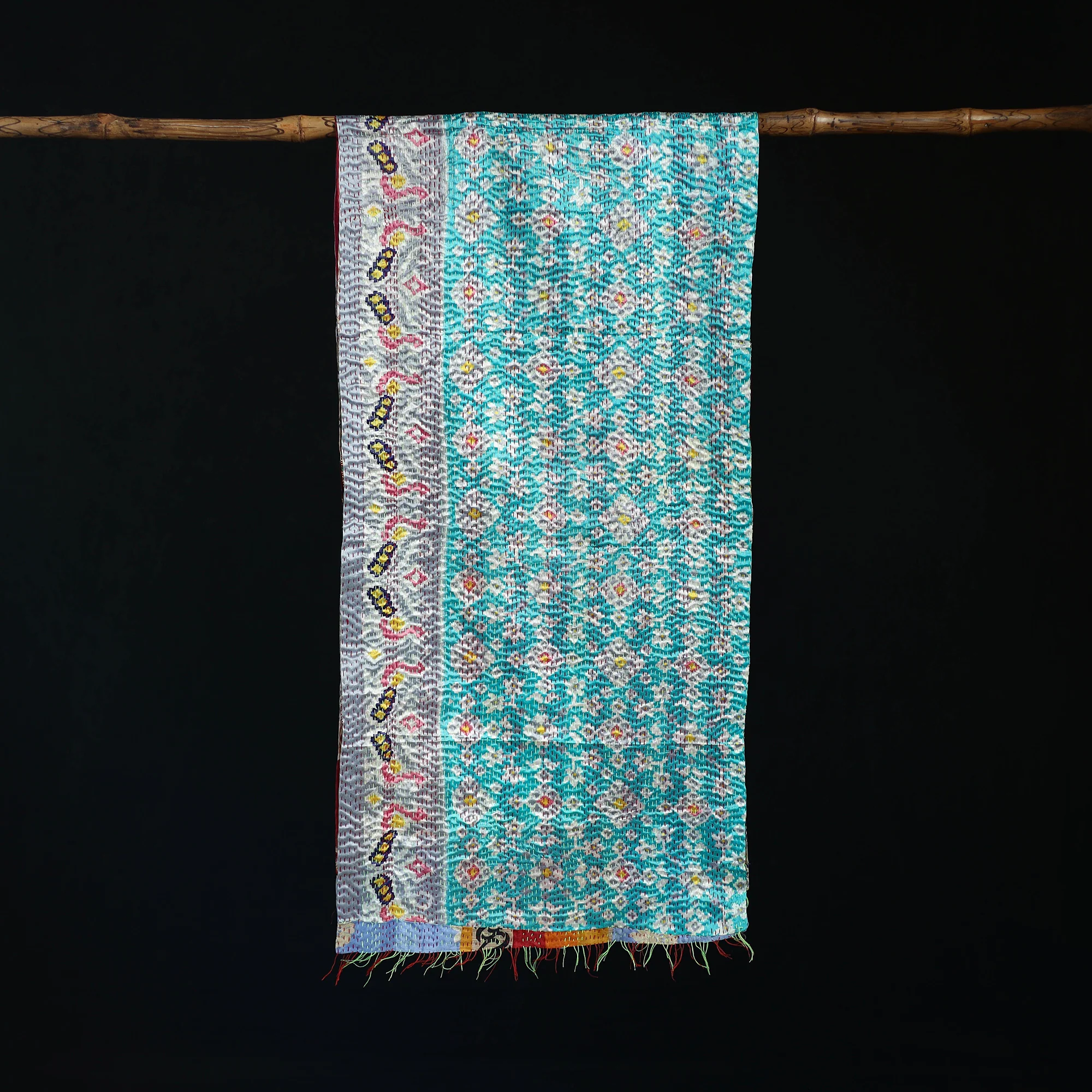 Bengal Kantha Handwork Patchwork Reversible Silk Stole 06 - Image 3