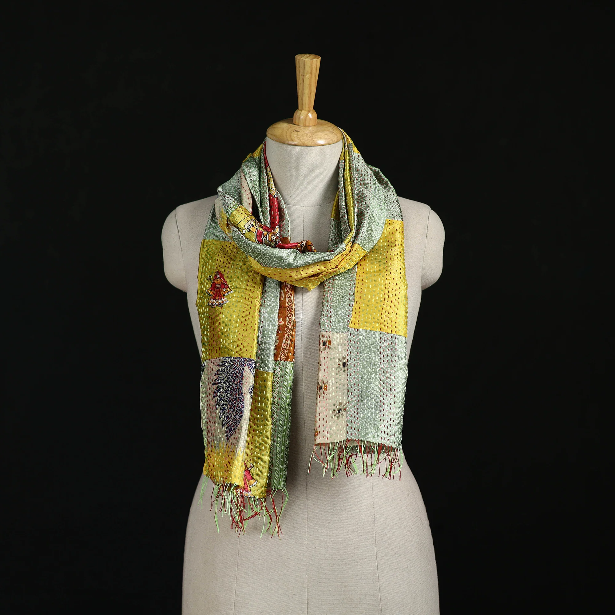Bengal Kantha Handwork Patchwork Reversible Silk Stole 09
