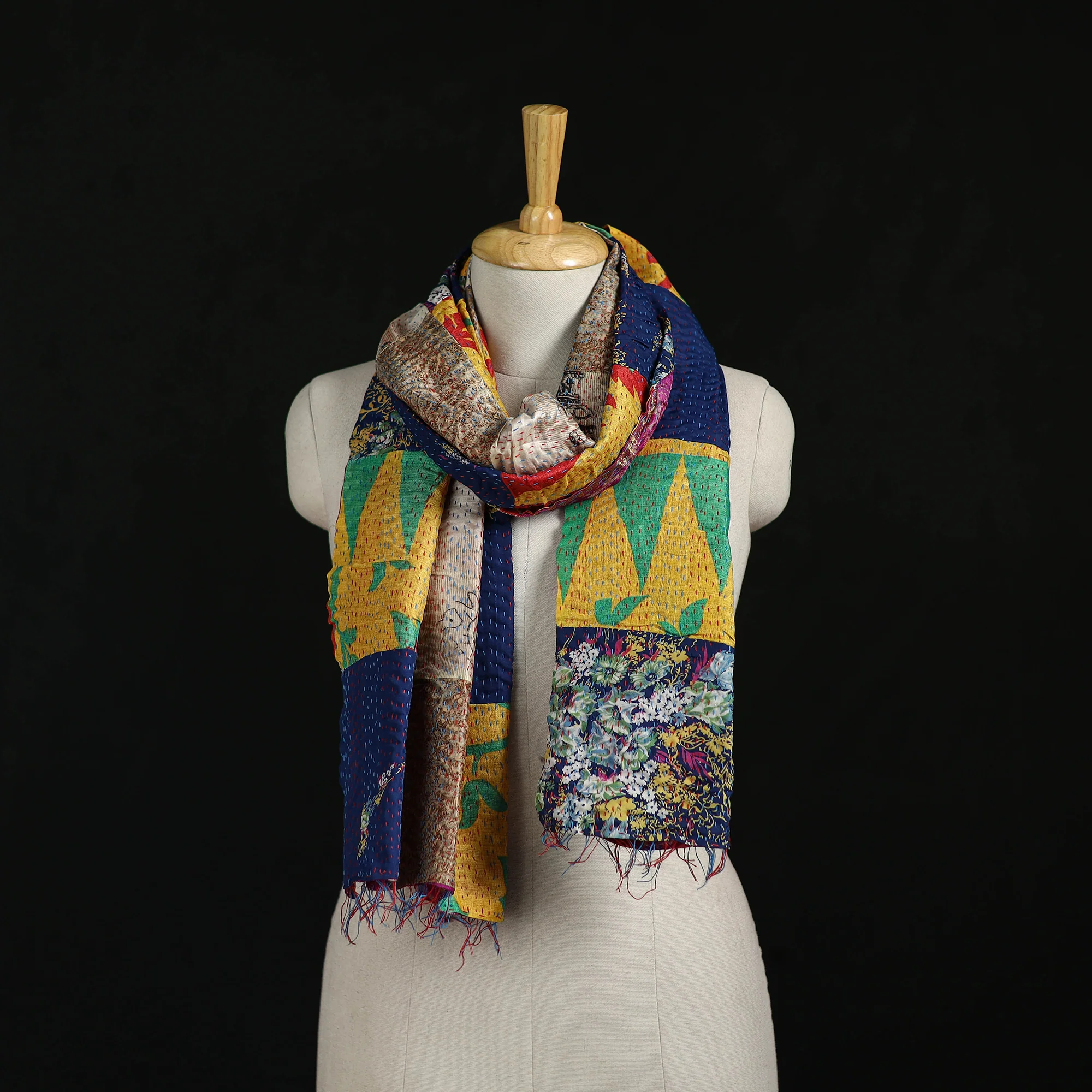 Bengal Kantha Handwork Patchwork Reversible Silk Stole 29
