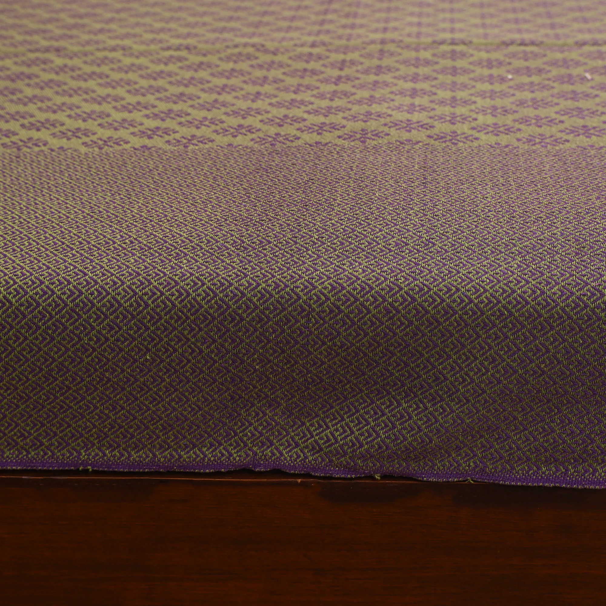 Green - Bijnor Pure Handloom Cotton Double Bed Sheet (96 x 76 in) 65 - Image 4